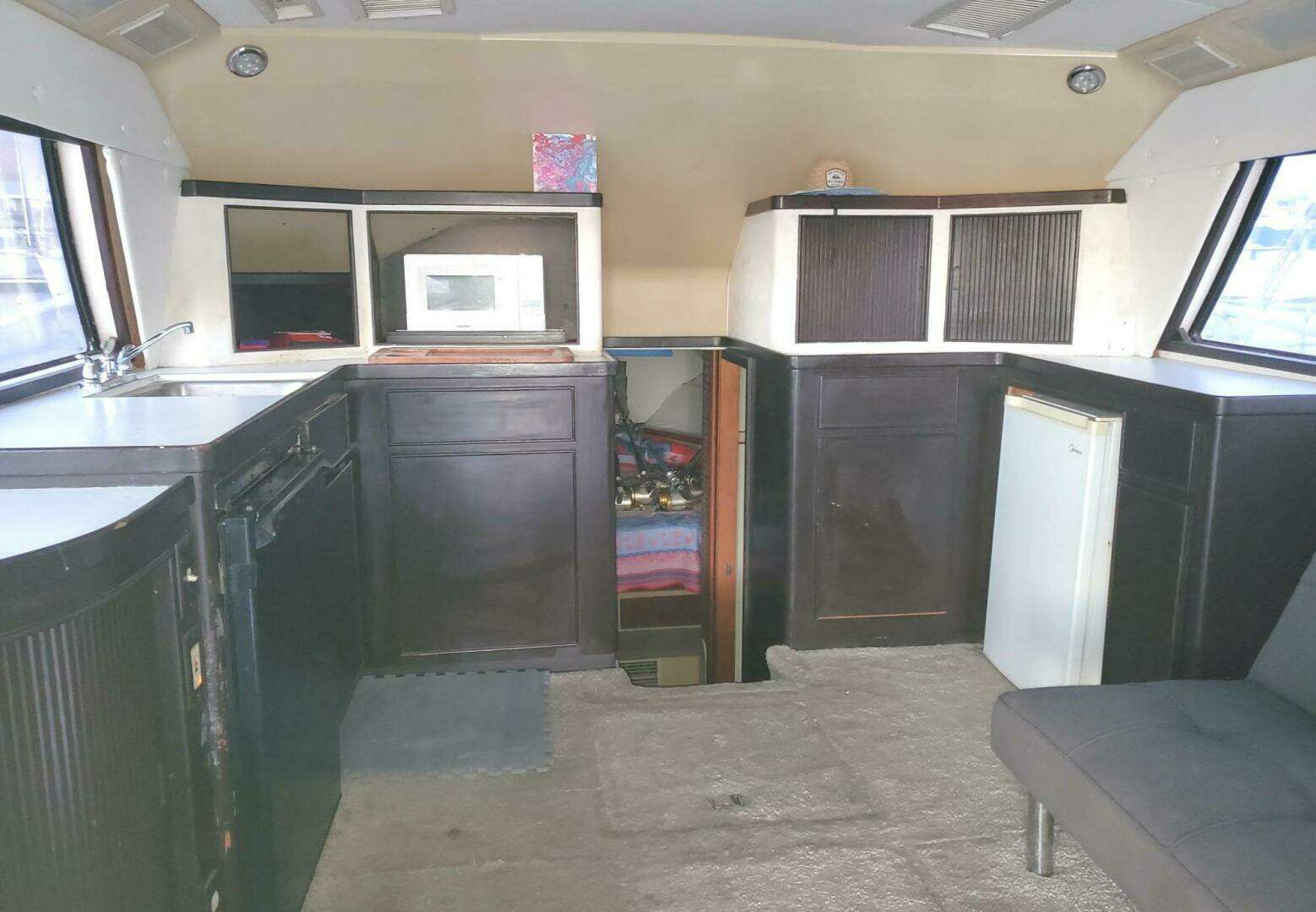 1988 Bertram 37 Convertible - Image 12