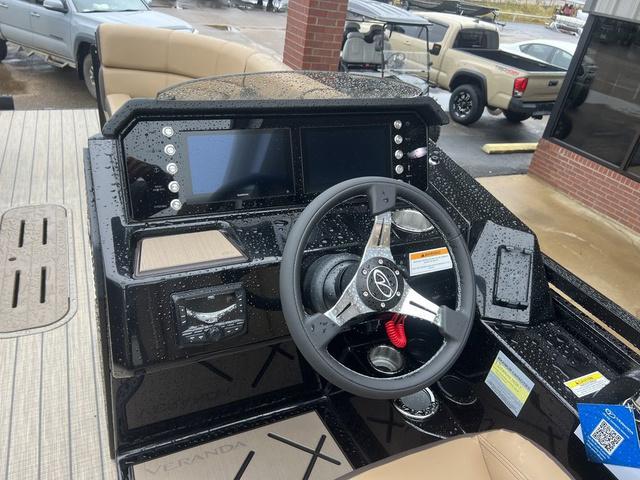 2025 verada VX22RC Luxury Tri-Toon - 20
