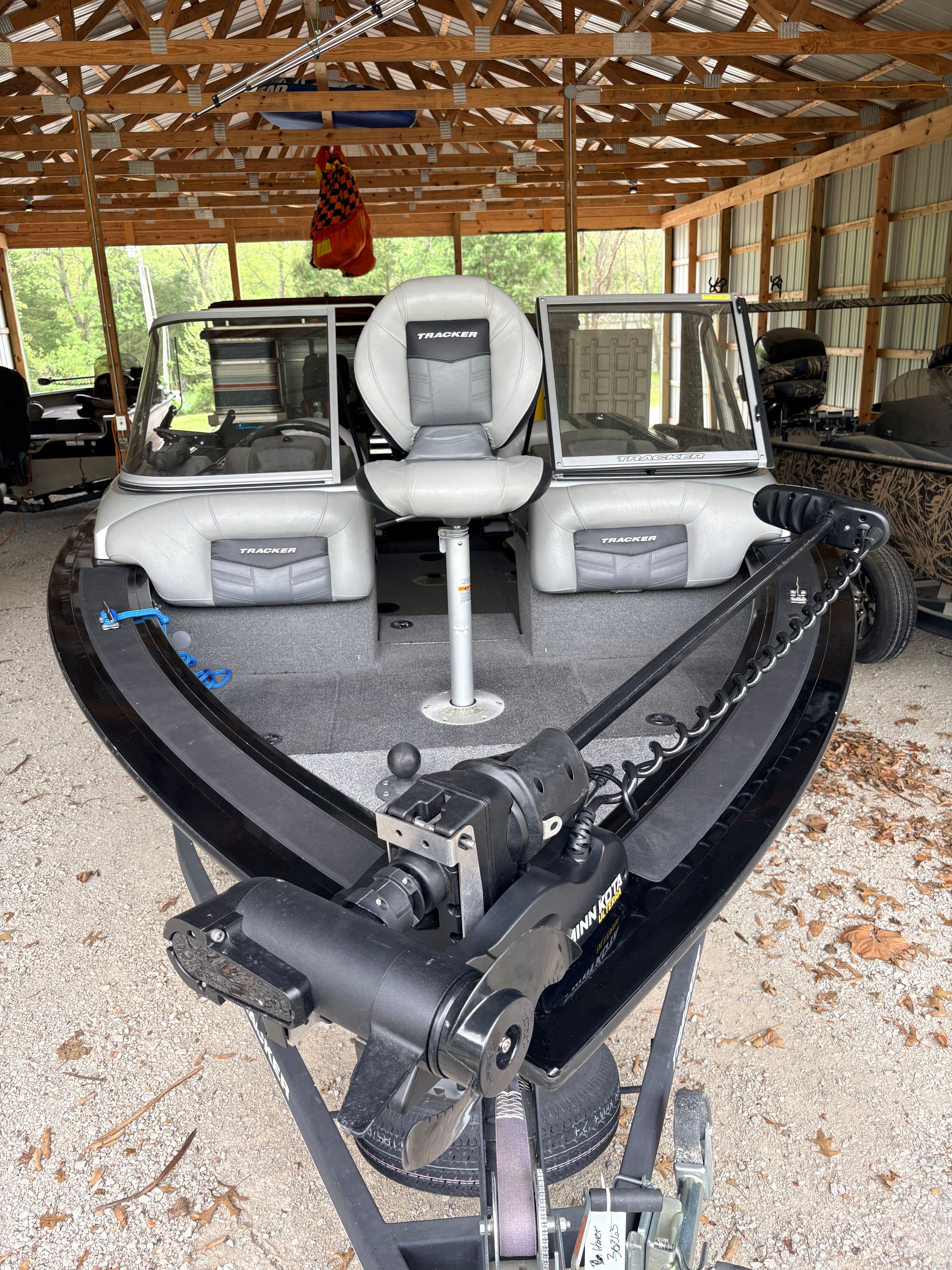 2017 Tracker Targa V-18 Combo - 3