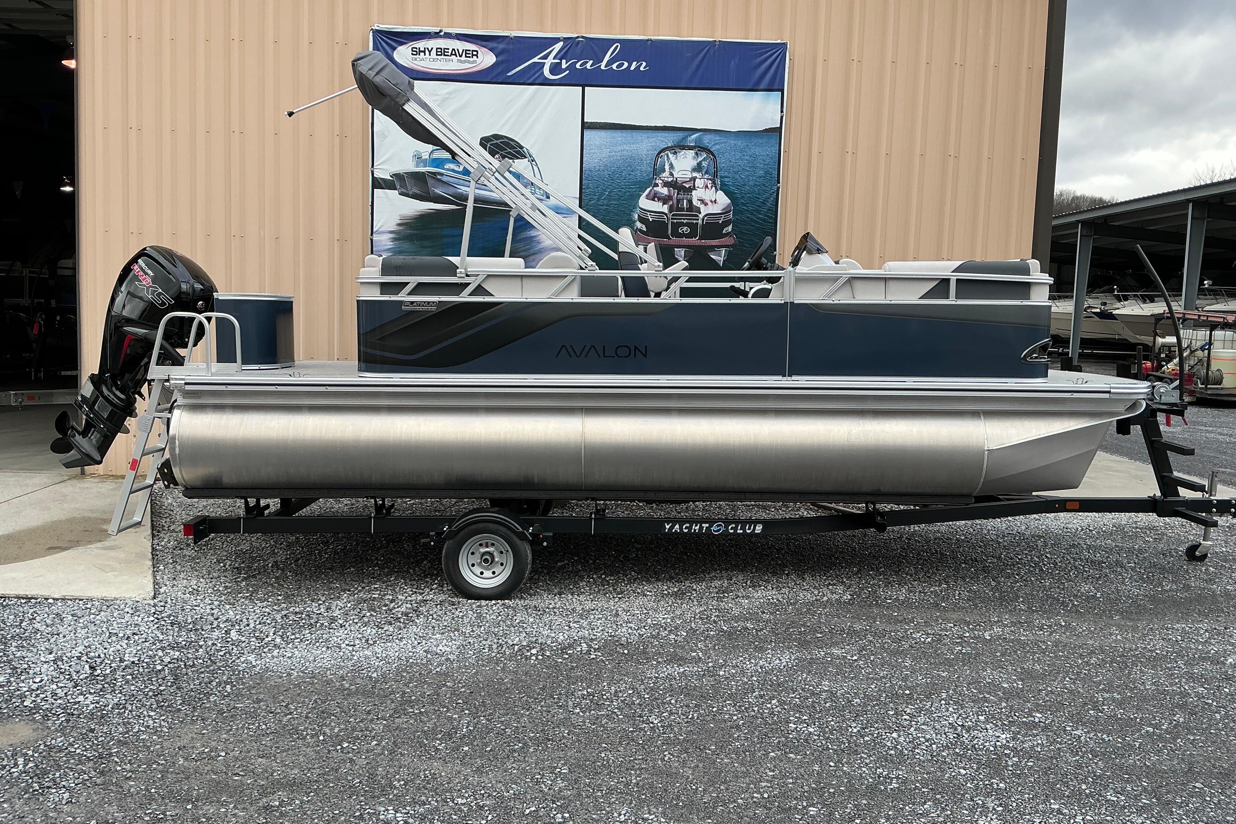 2026 Avalon Venture Quad Lounge - 21'