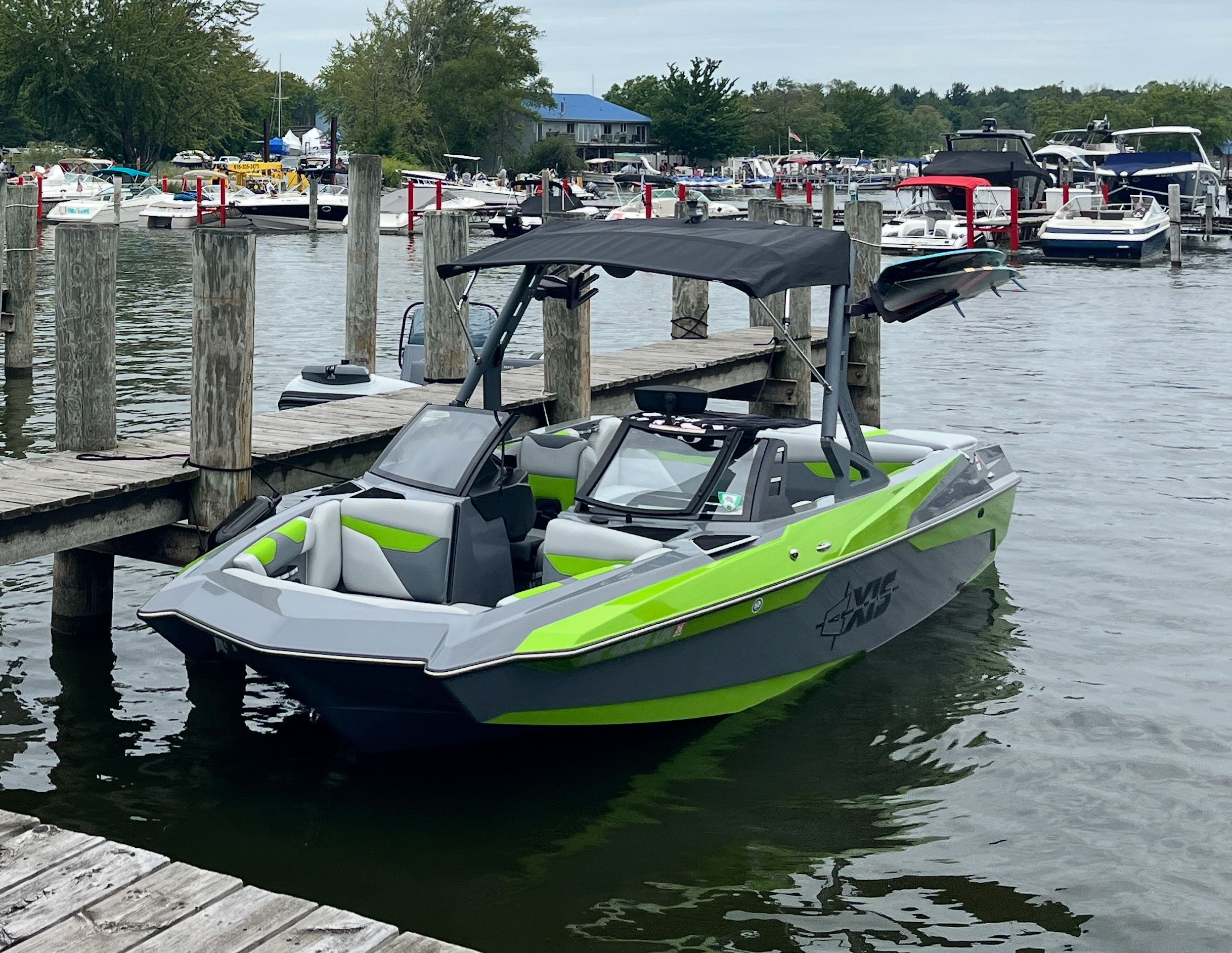 2019 Axis A22 - 9