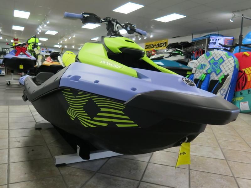 2024 Sea-Doo 66rc - Spark 3up Trixx - 14