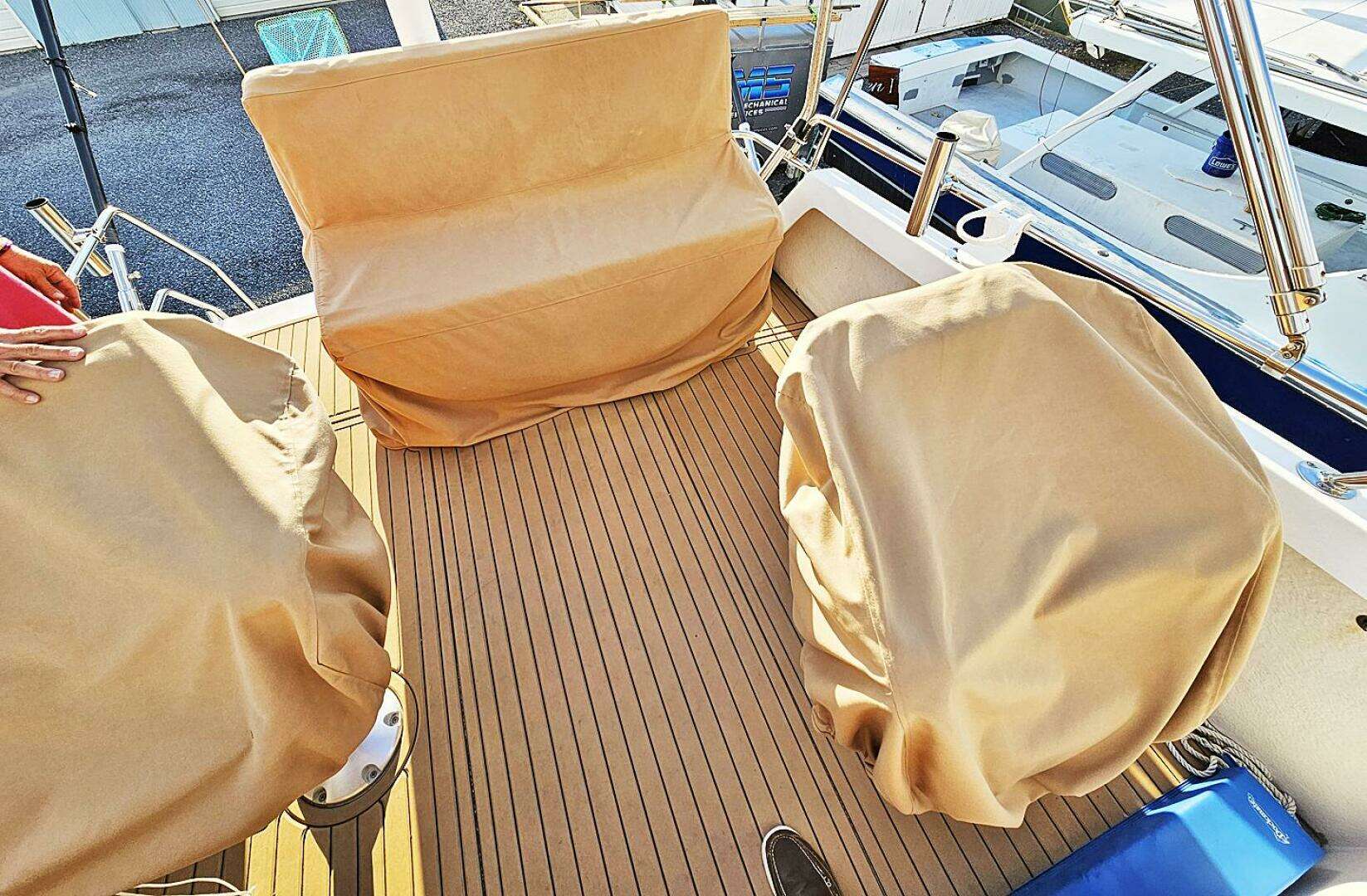 2010 Eastern Casco Bay 35 Flybridge - Image 22