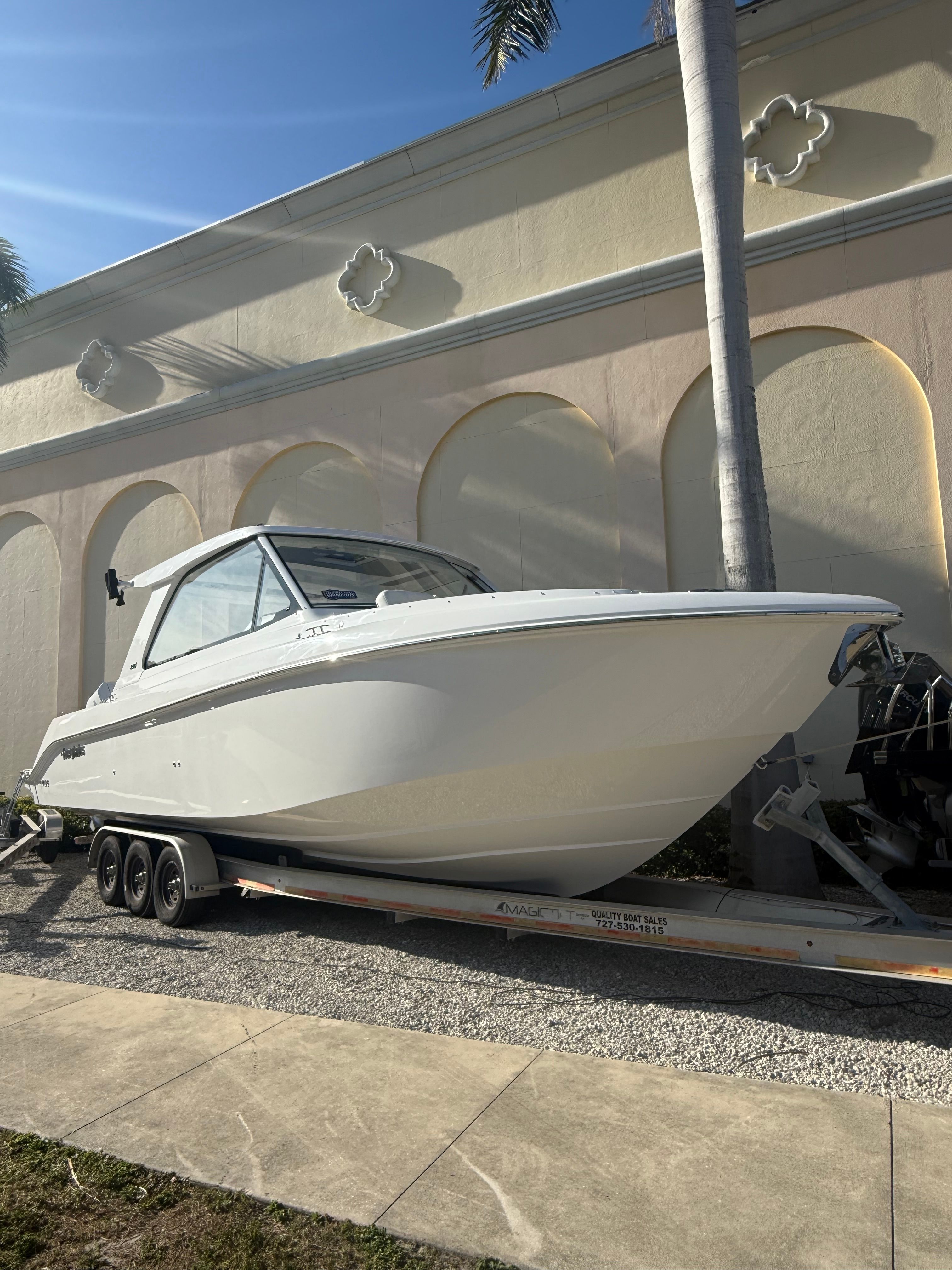 2026 Everglades 367CX