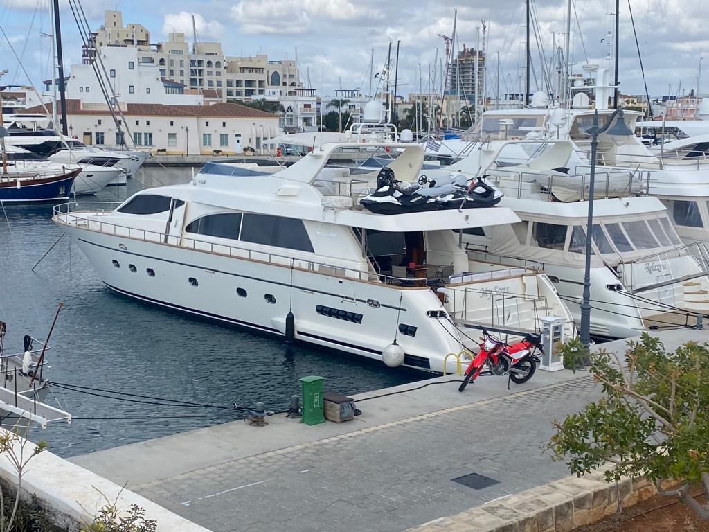 2008 Falcon 86