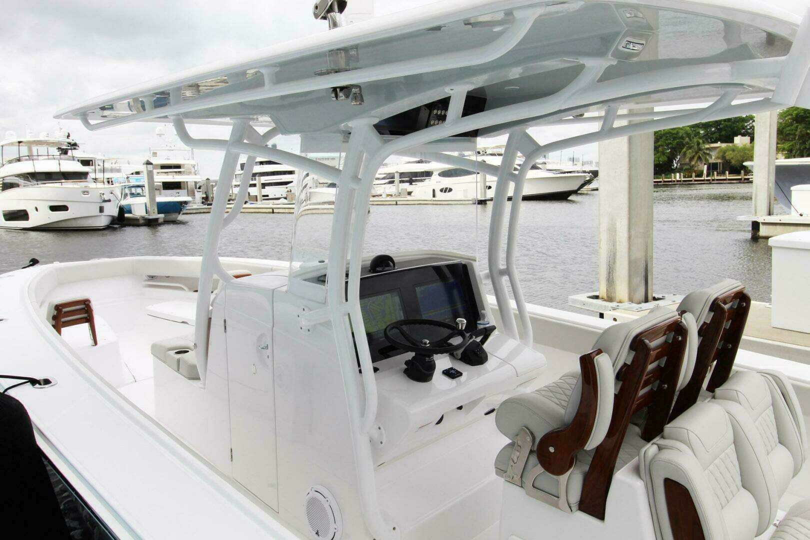 2024 Jupiter 34 HFS - Image 8