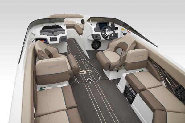 2025 Tahoe 210 S - 23