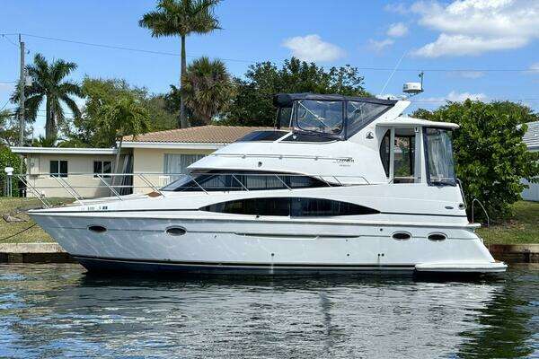 2001 Carver 40 Flybridge