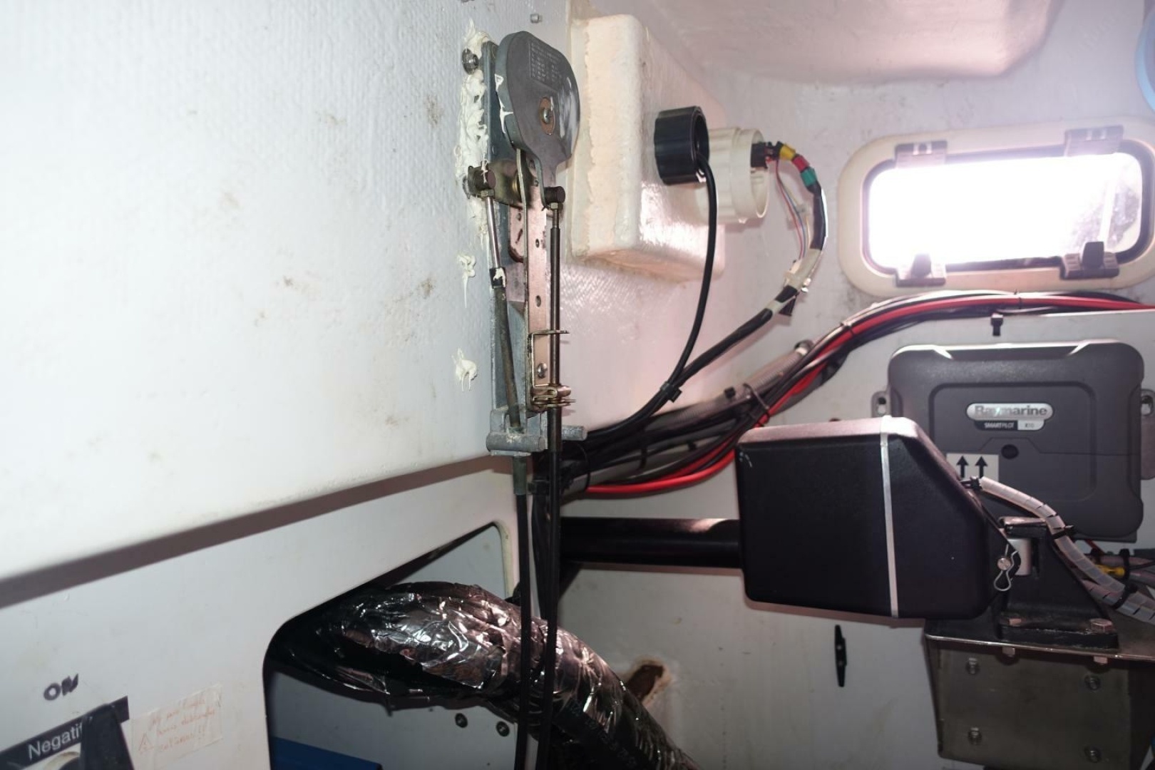 2009 RM Yachts RM1050 - Image 16