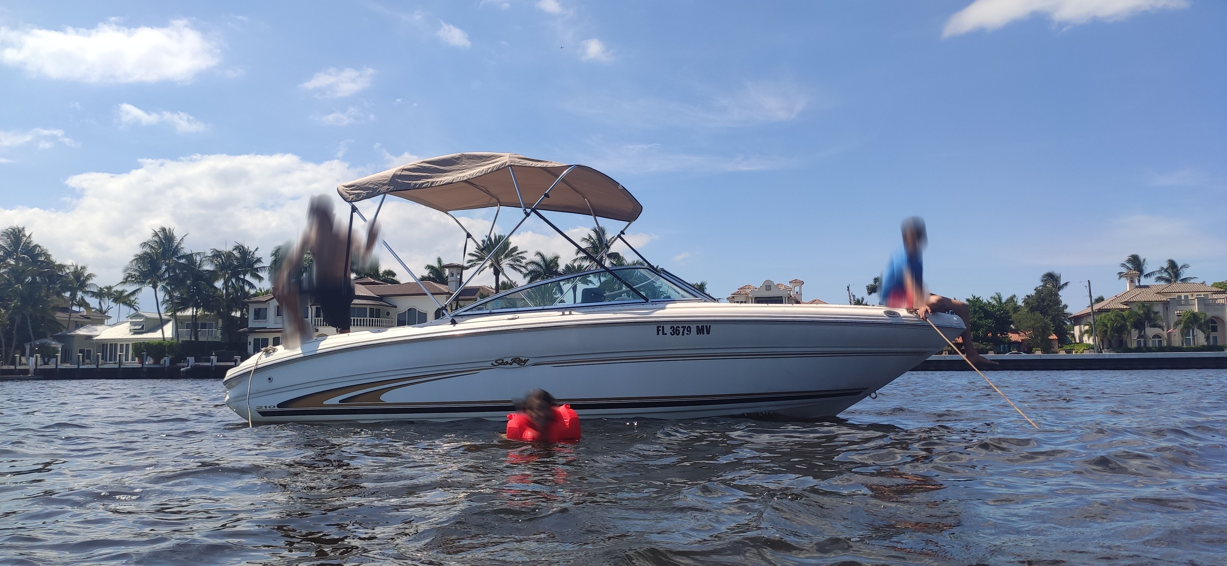 1999 Sea Ray 210 Bowrider Signature