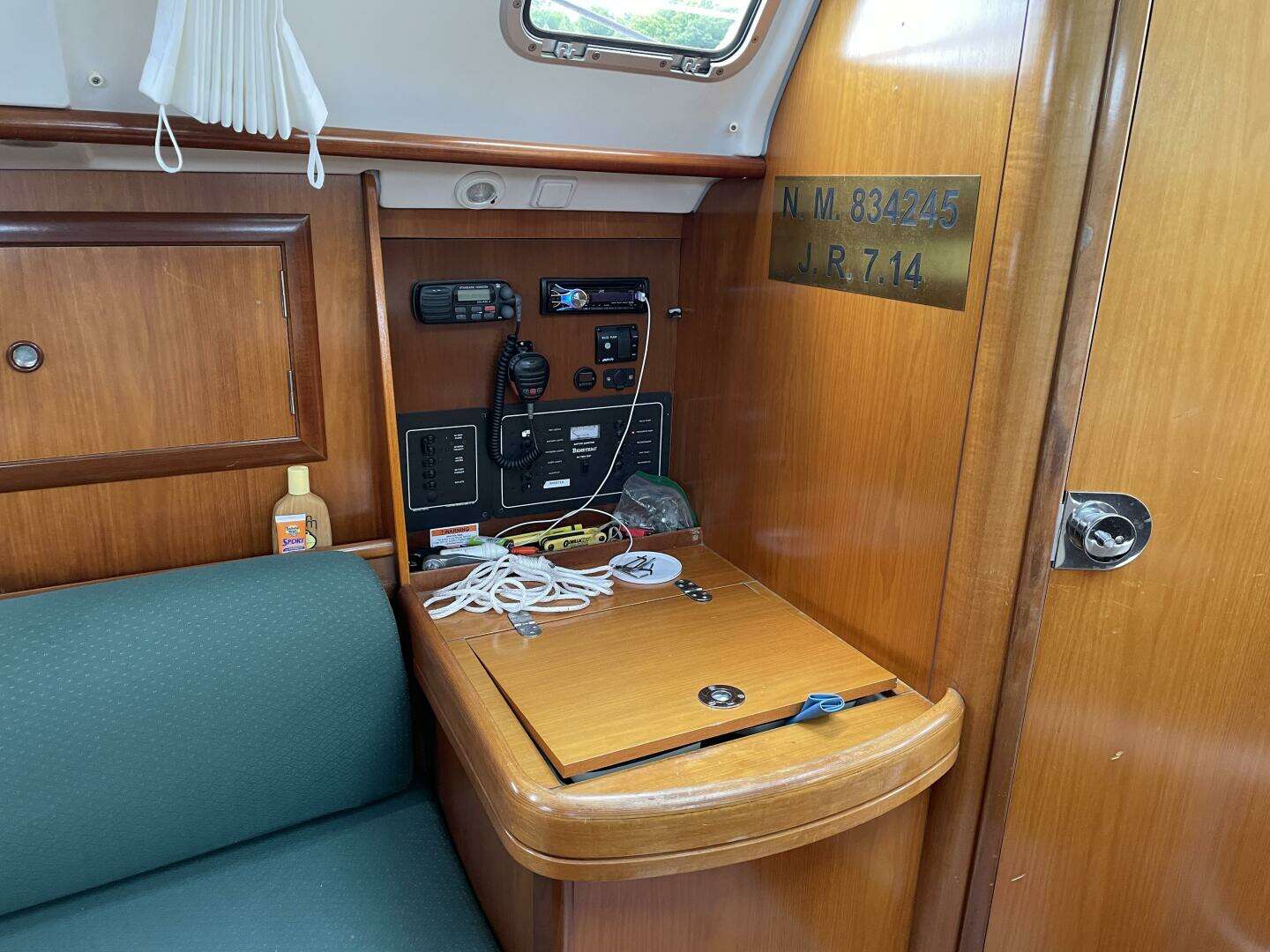2003 Beneteau — - Image 7