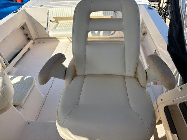 2007 Grady-White Gulfstream 232 - 33