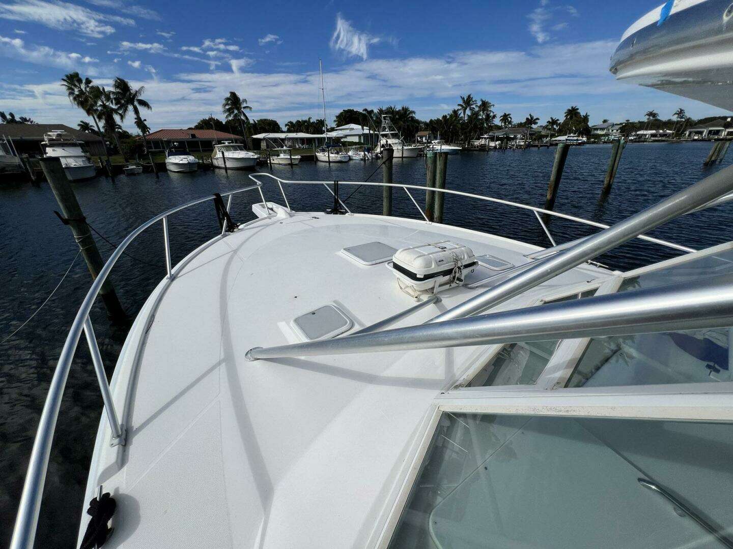 2007 Luhrs 41 Hardtop Express - Image 14