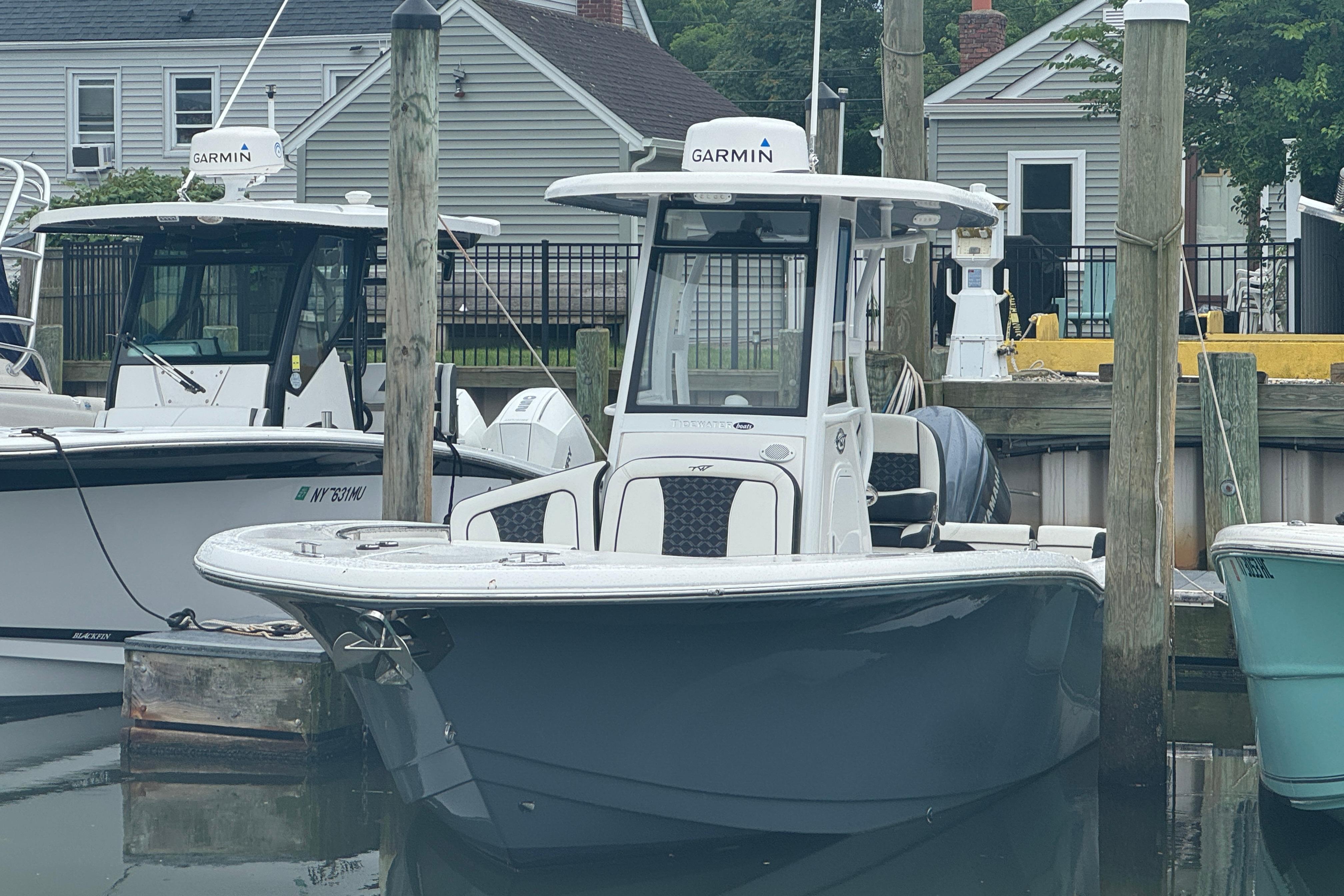 2022 Tidewater 232 SS