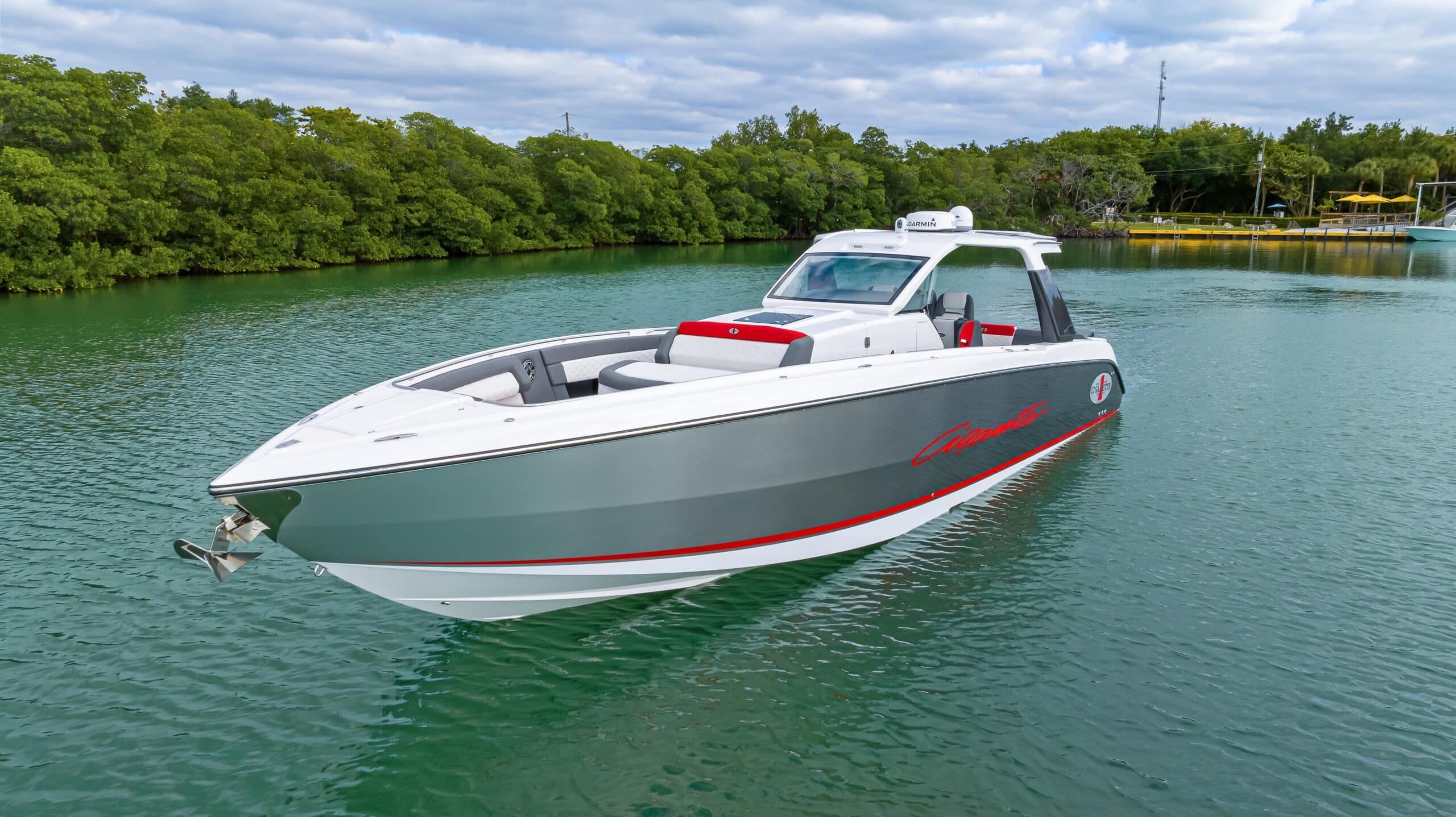 2022 Cigarette 42' Auroris - 4