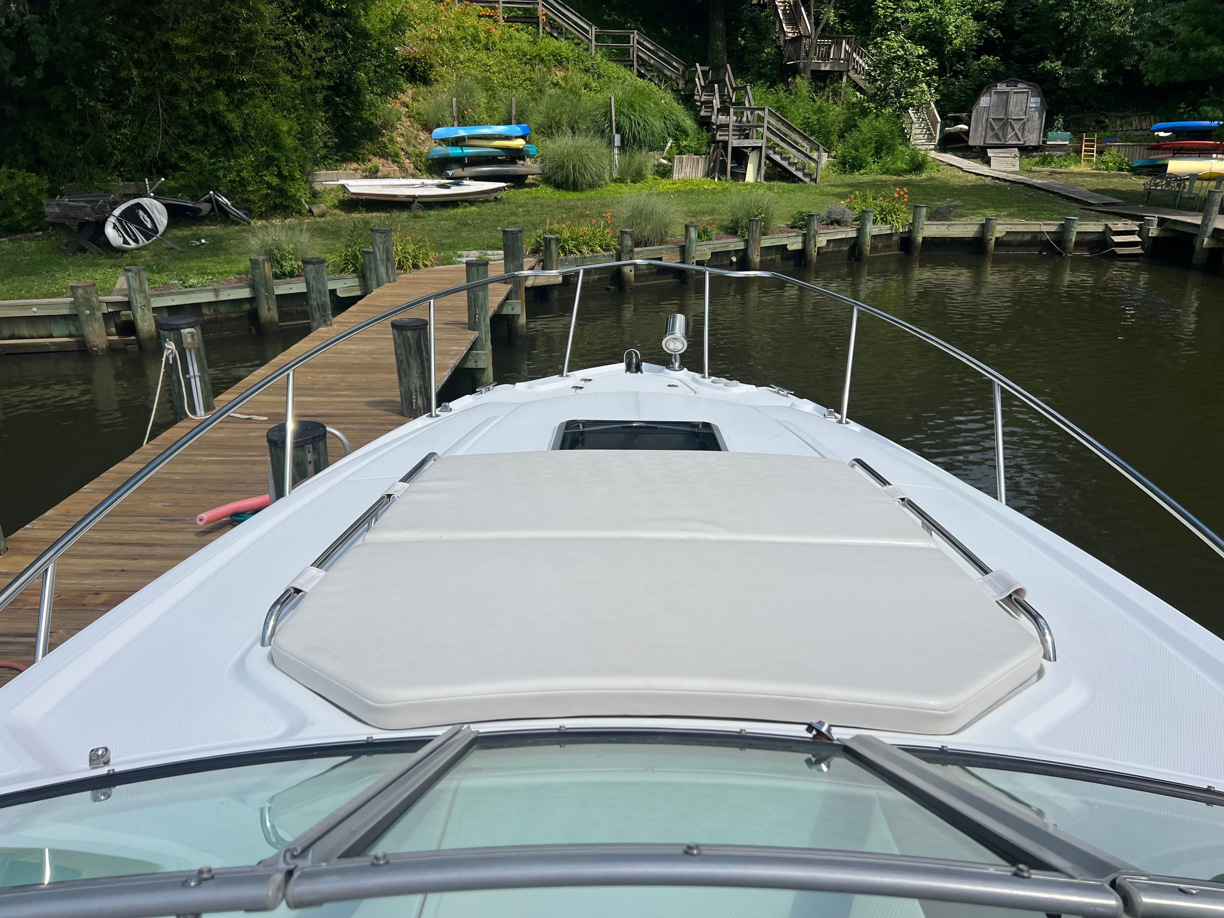 2013 Chaparral 330 Signature - 13