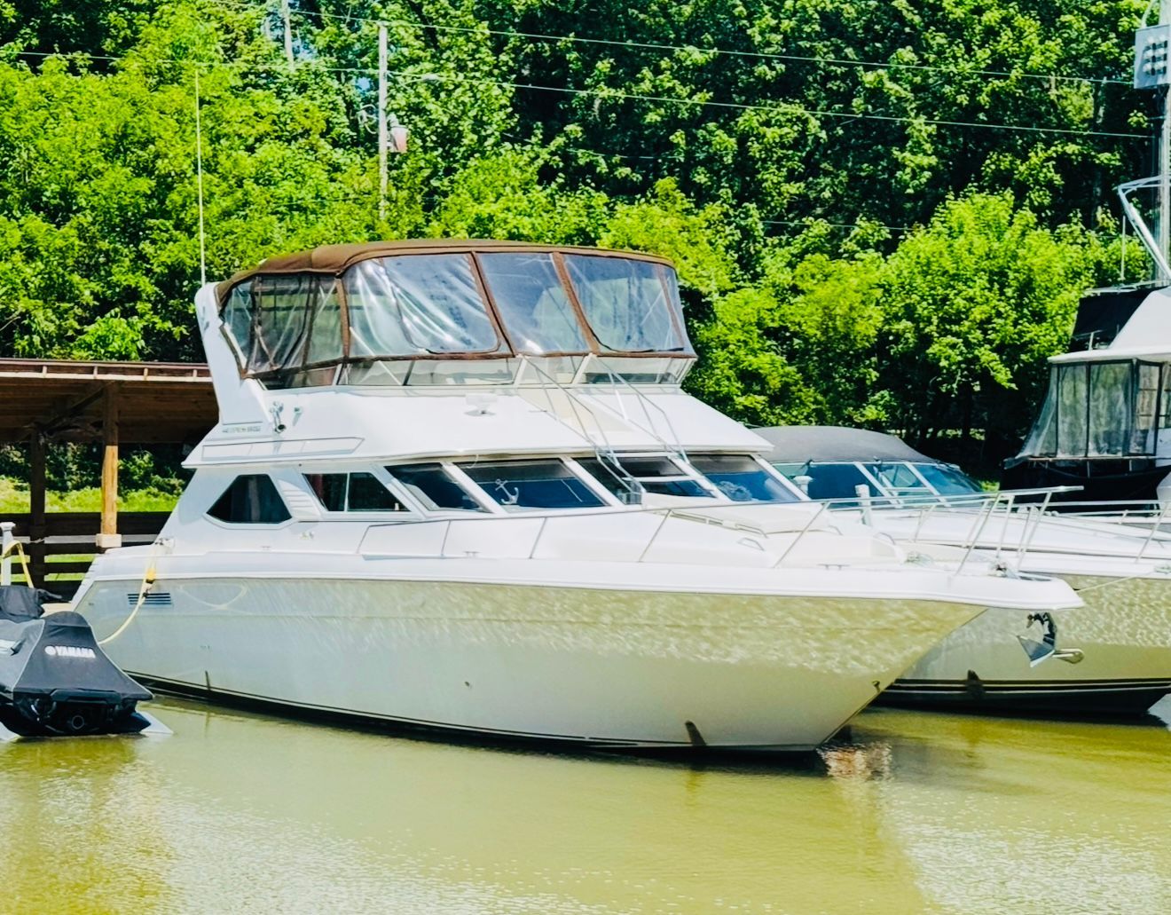 1997 Sea Ray Express Bridge 440