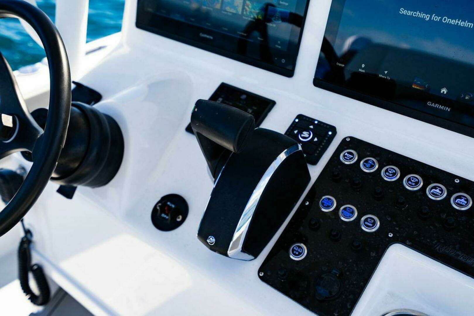 2026 Reef Runner 230 - Image 17