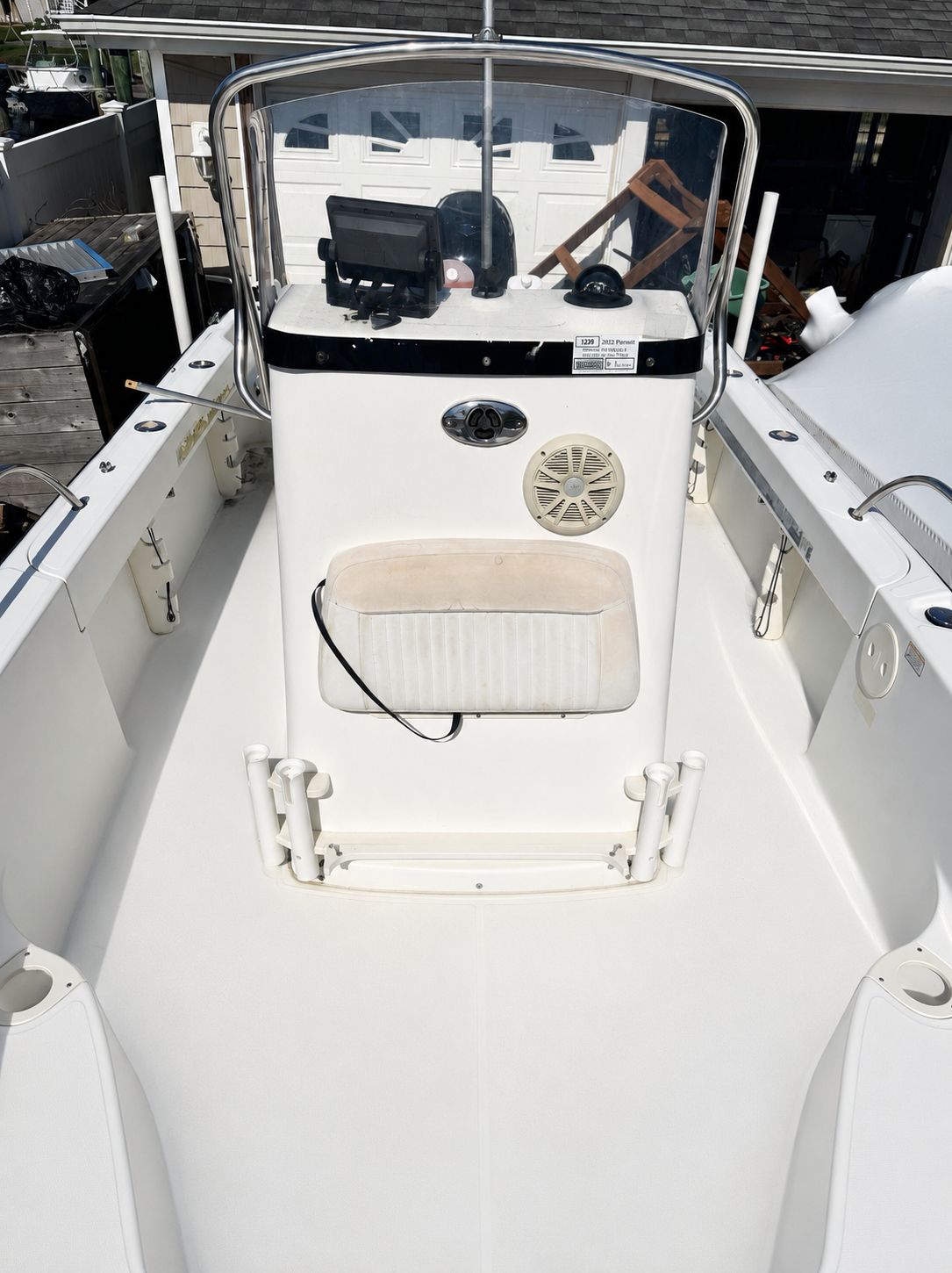 2006 Boston Whaler 190 Outrage - 5