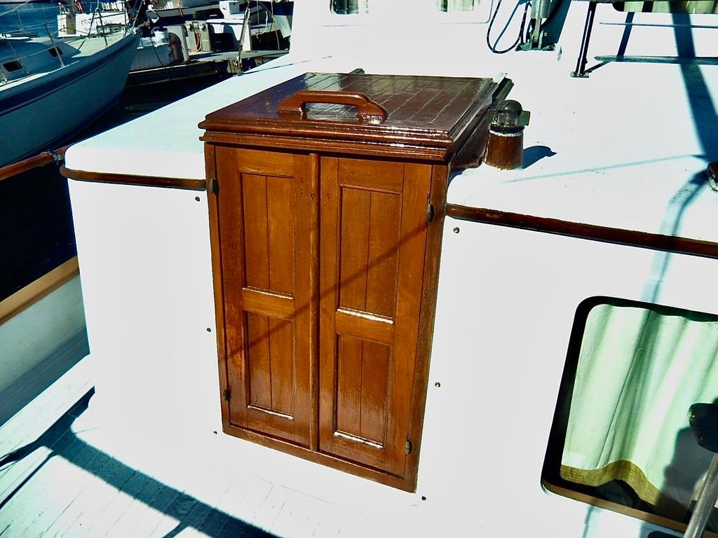 1976 CHB Trawler - 59