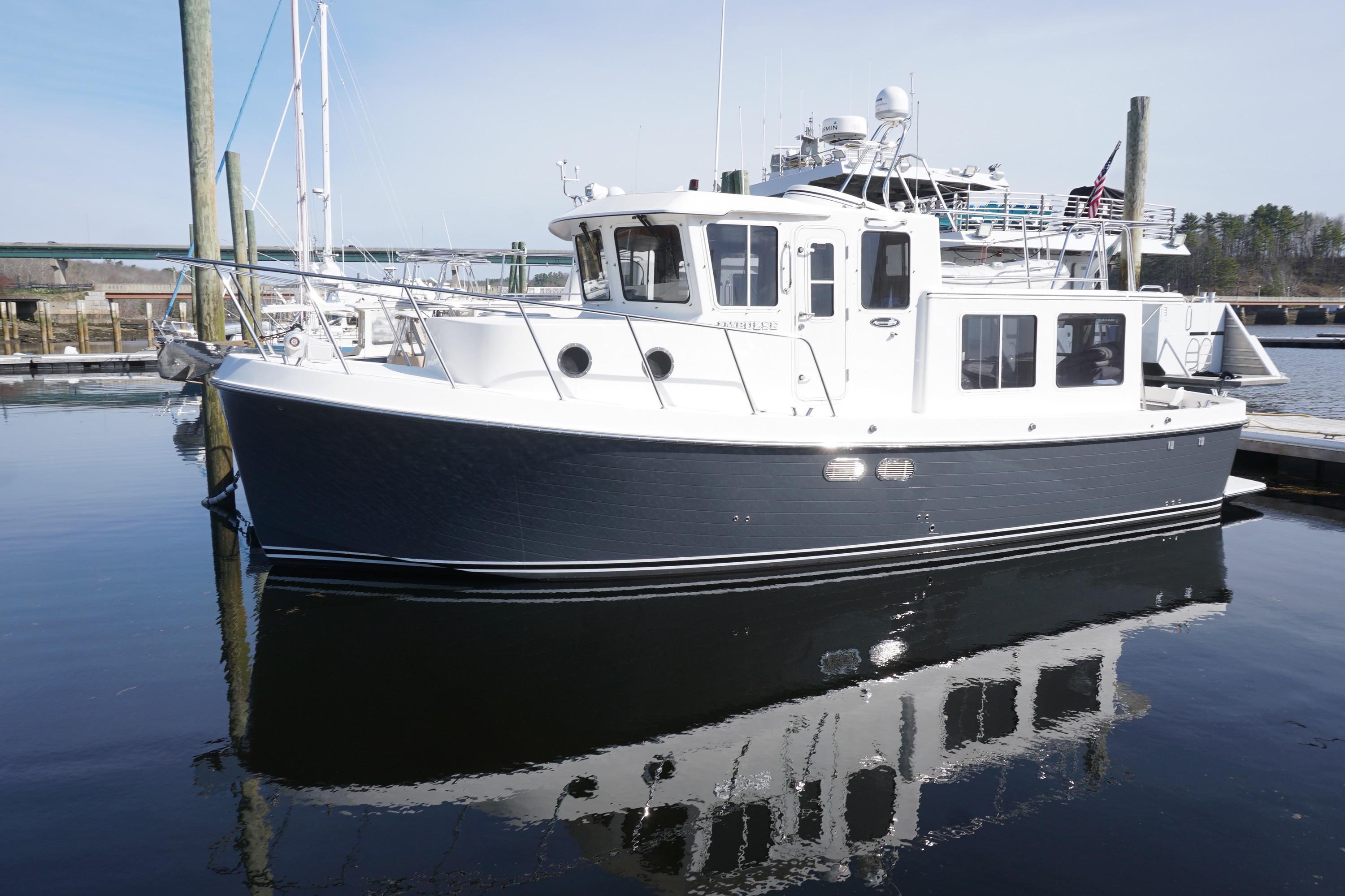 2004 American Tug 34