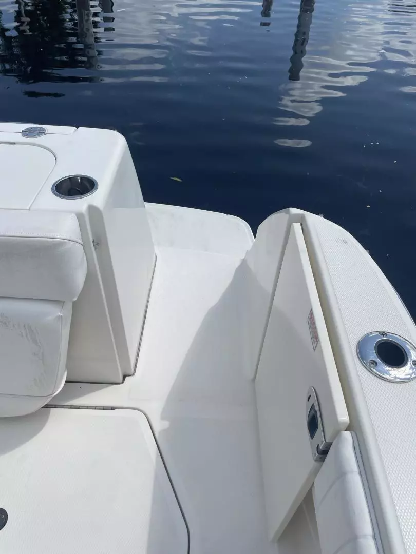 2006 Sea Ray Amberejack - Image 11