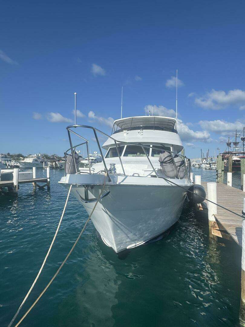 2000 Hatteras 75 Sport Deck - Image 2