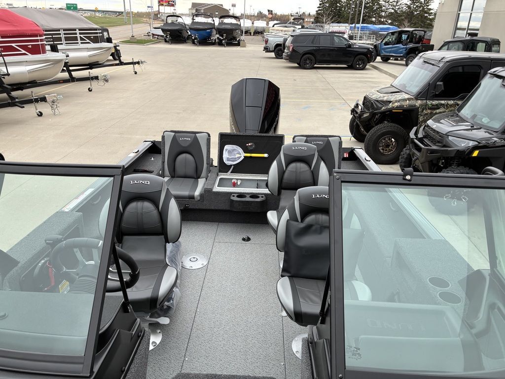 2026 Lund 2075 Impact XS - 35