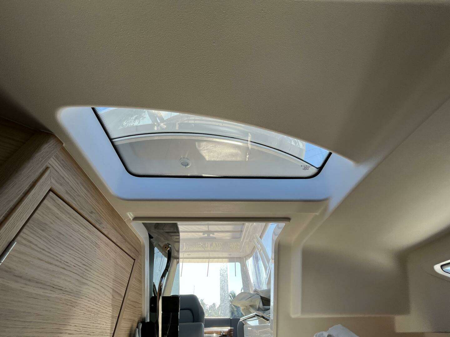 2024 Nimbus Weekender 9 - Image 4