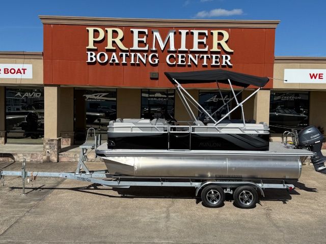 2026 Avalon Venture Quad Lounge - 19'