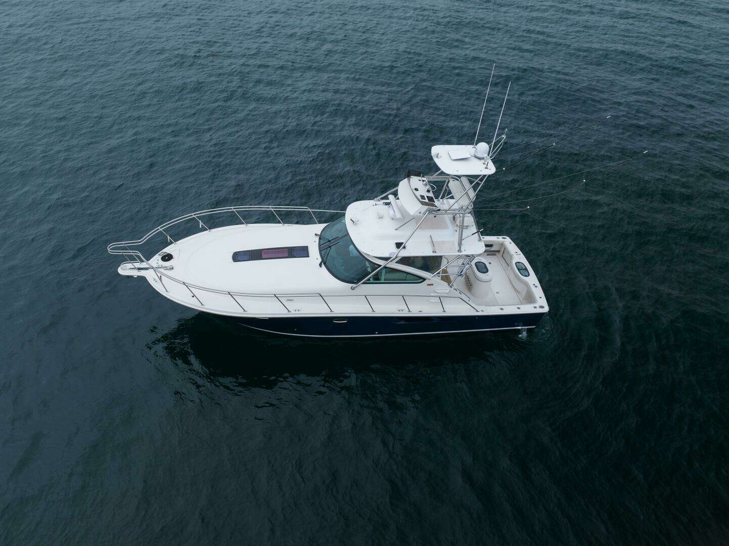 2015 Tiara Yachts 4300 Open - Image 42