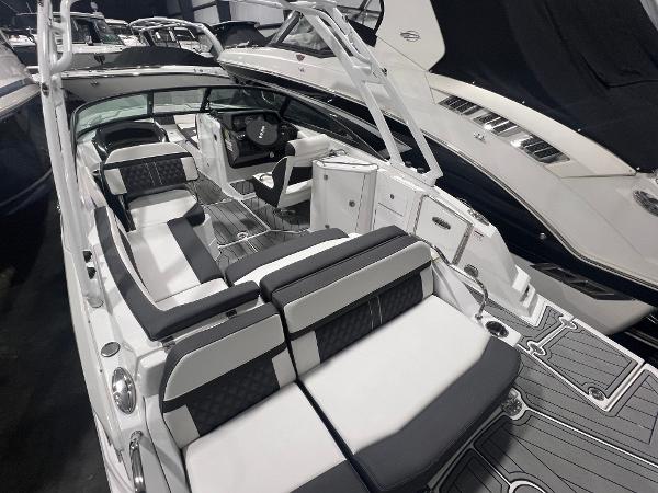 2024 Monterey M4 boat interior with sleek seating and modern design.