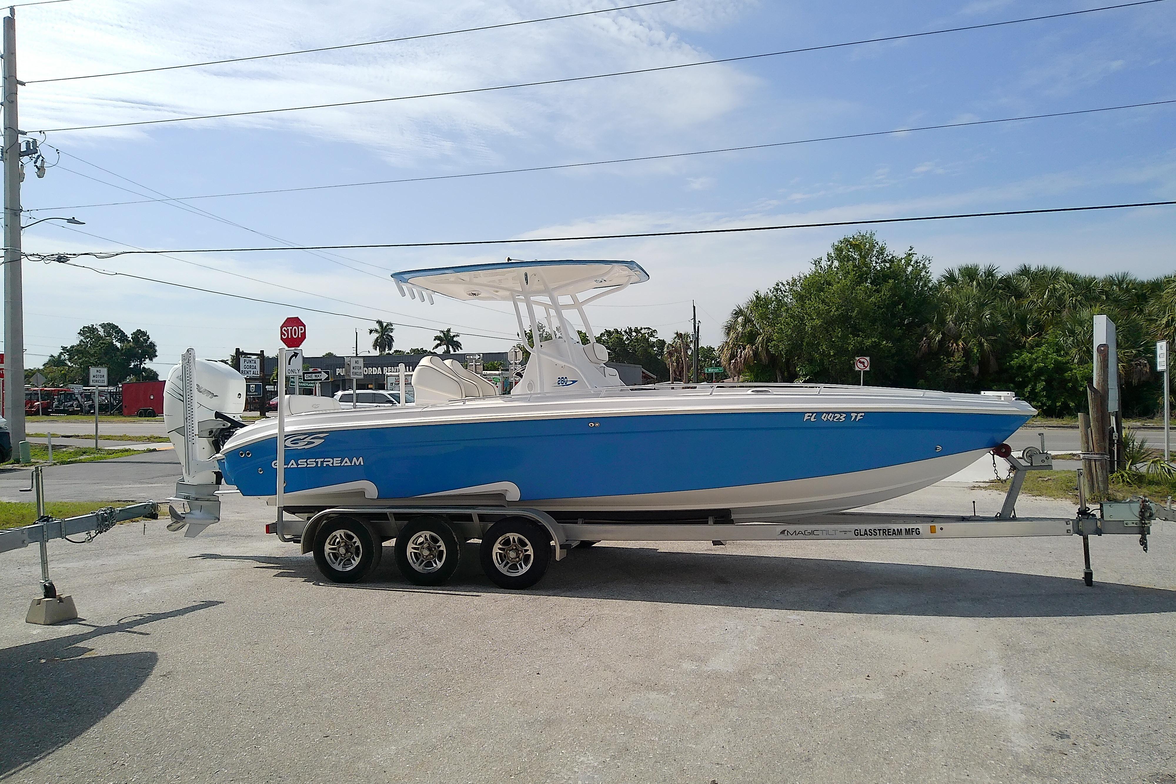 2022 Glasstream 280 Pro-XS