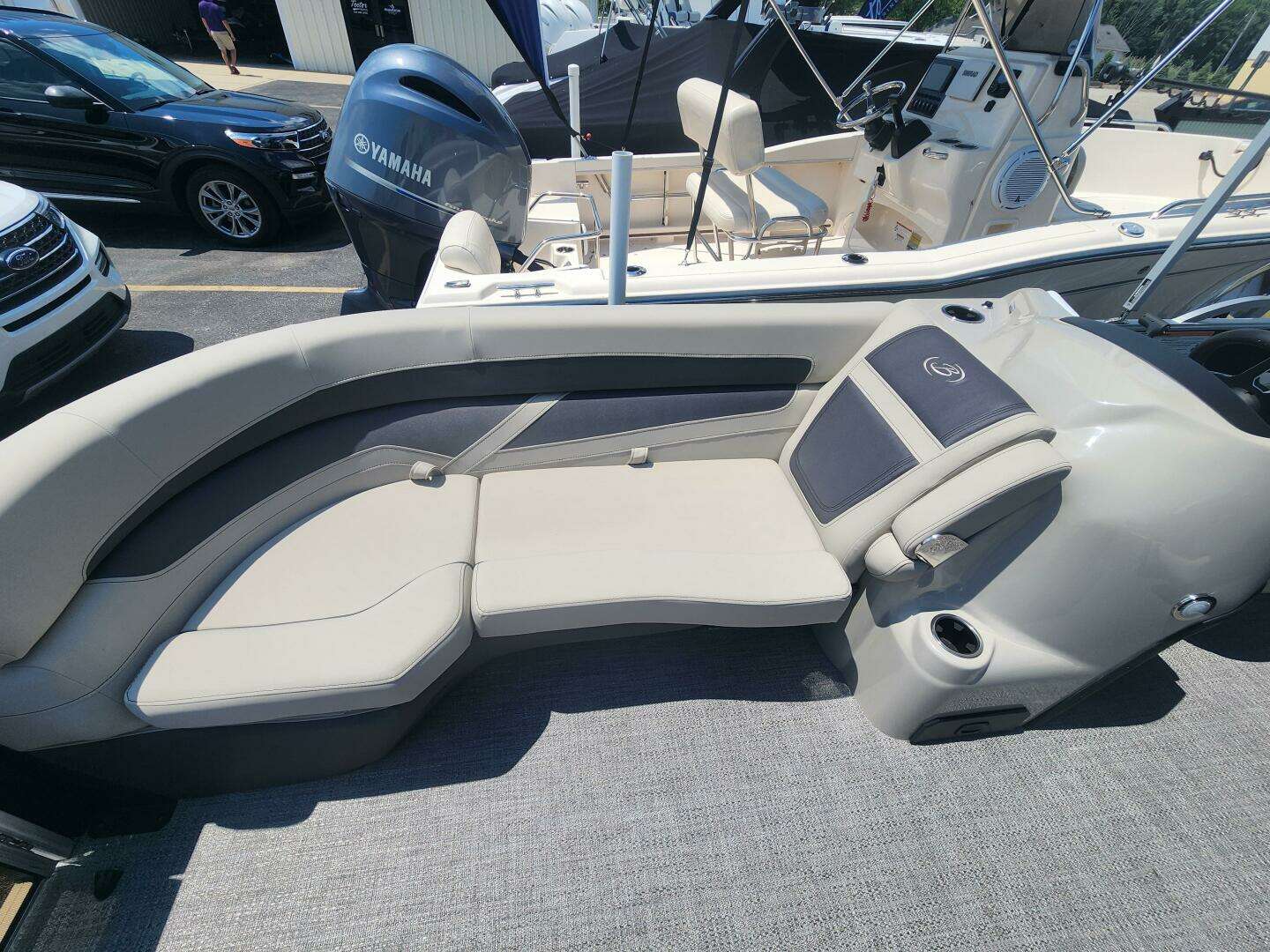 2022 Barletta 22UC - Image 6