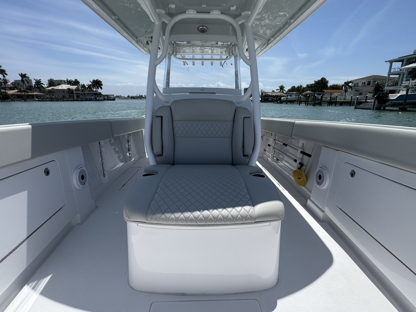 2024 Jupiter 38 HFS - Image 18