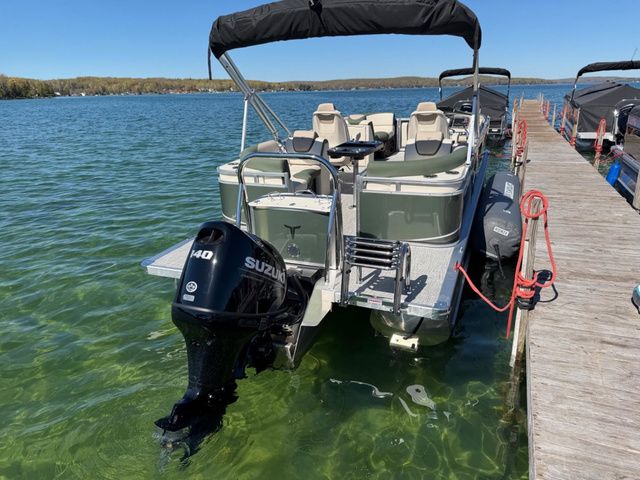2026 Tahoe 2185 LTZ Quad Lounger - 4