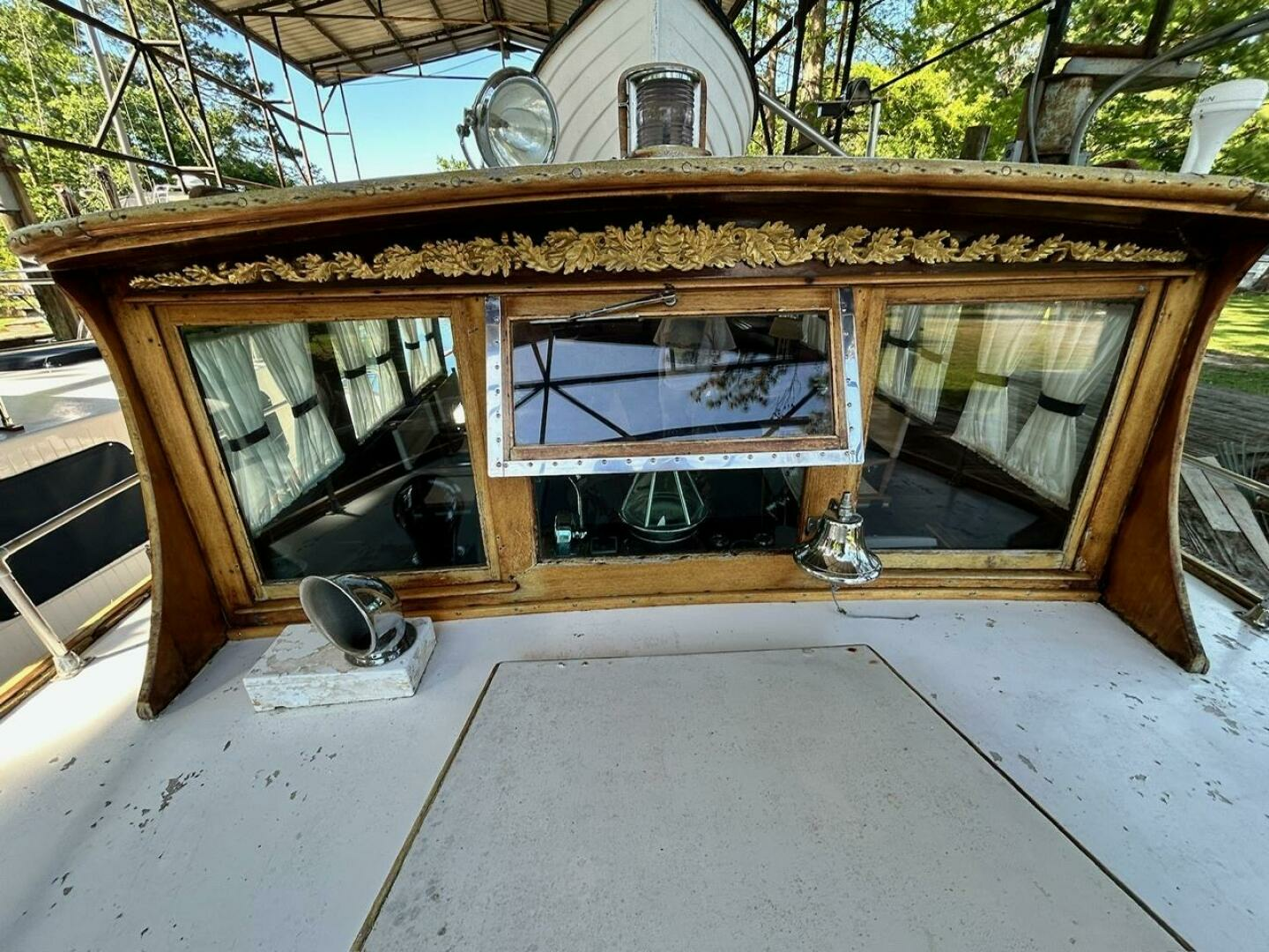 1930 Classic ACF 47'  Motor Yacht - Image 32