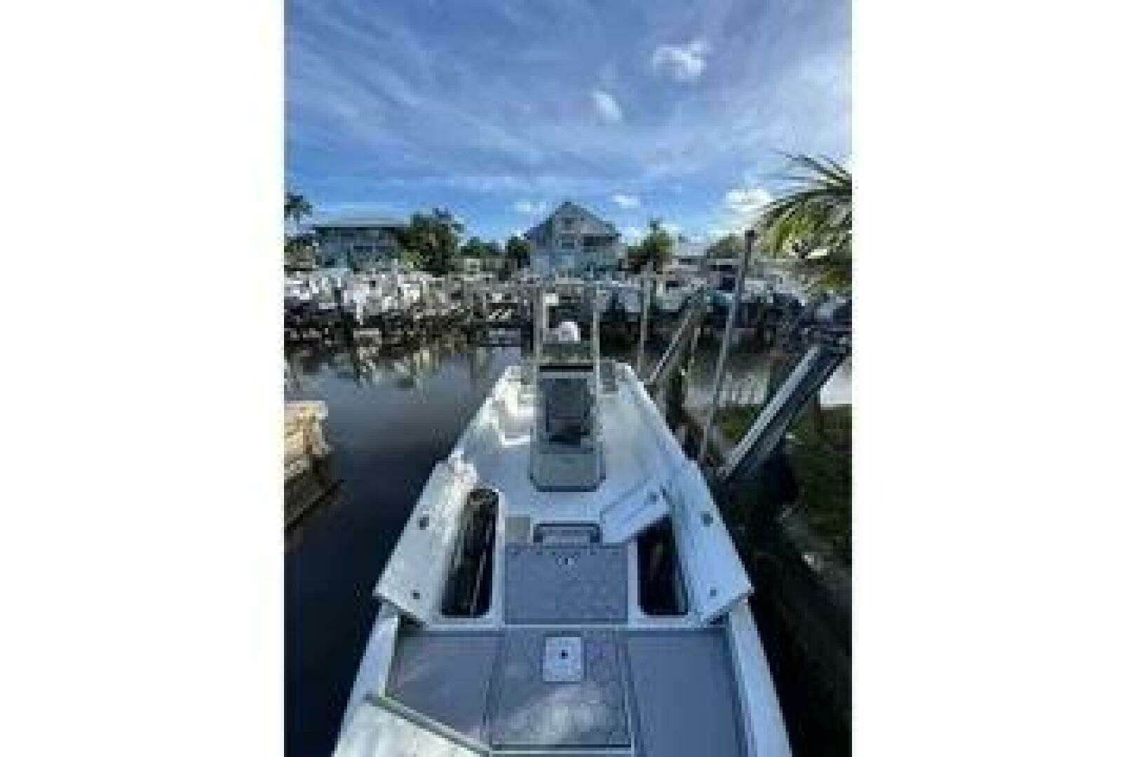 2022 Avid — - Image 6