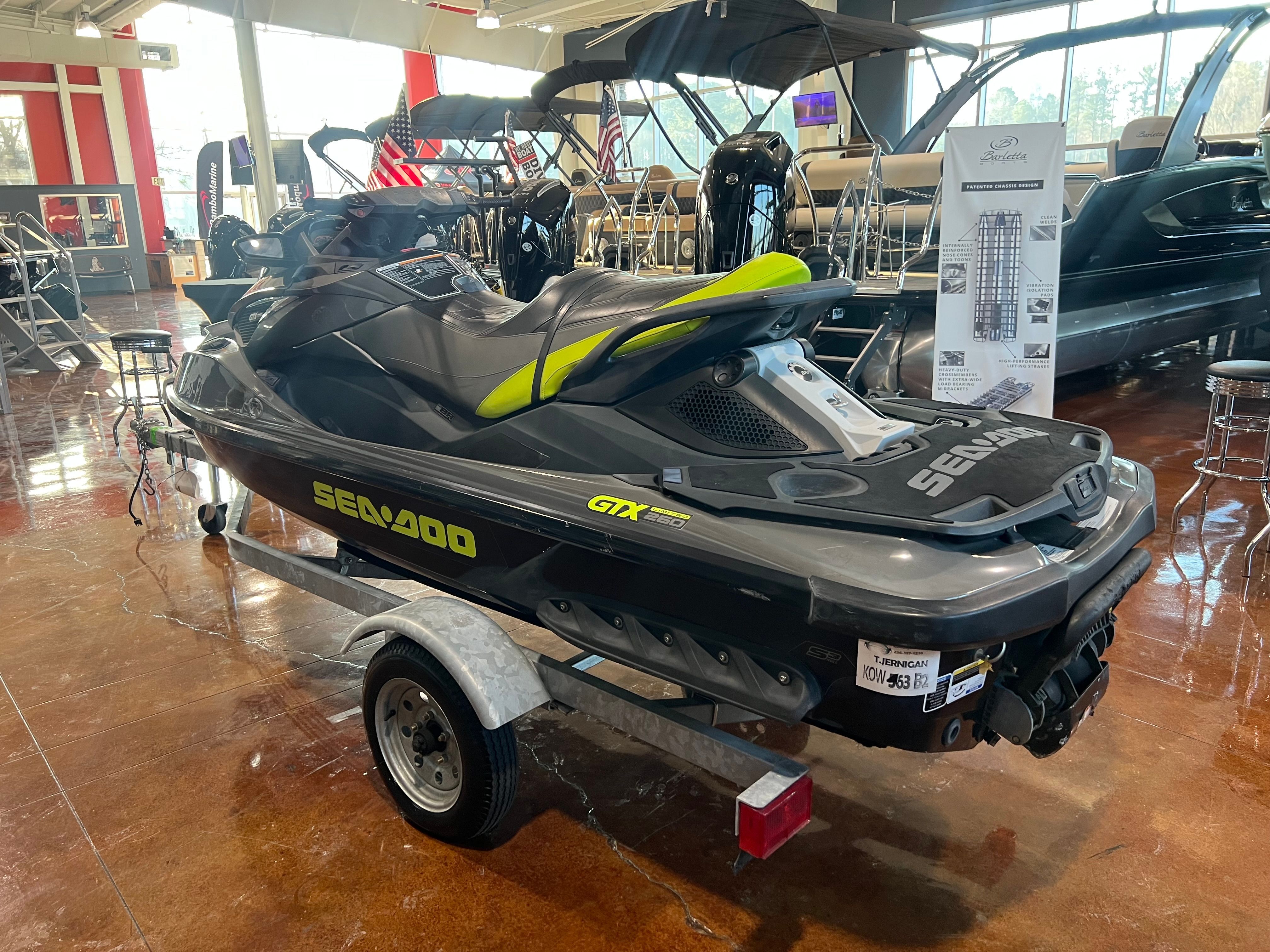 2015 SEA-DOO GTX LIMITED IS 260 - Image 5