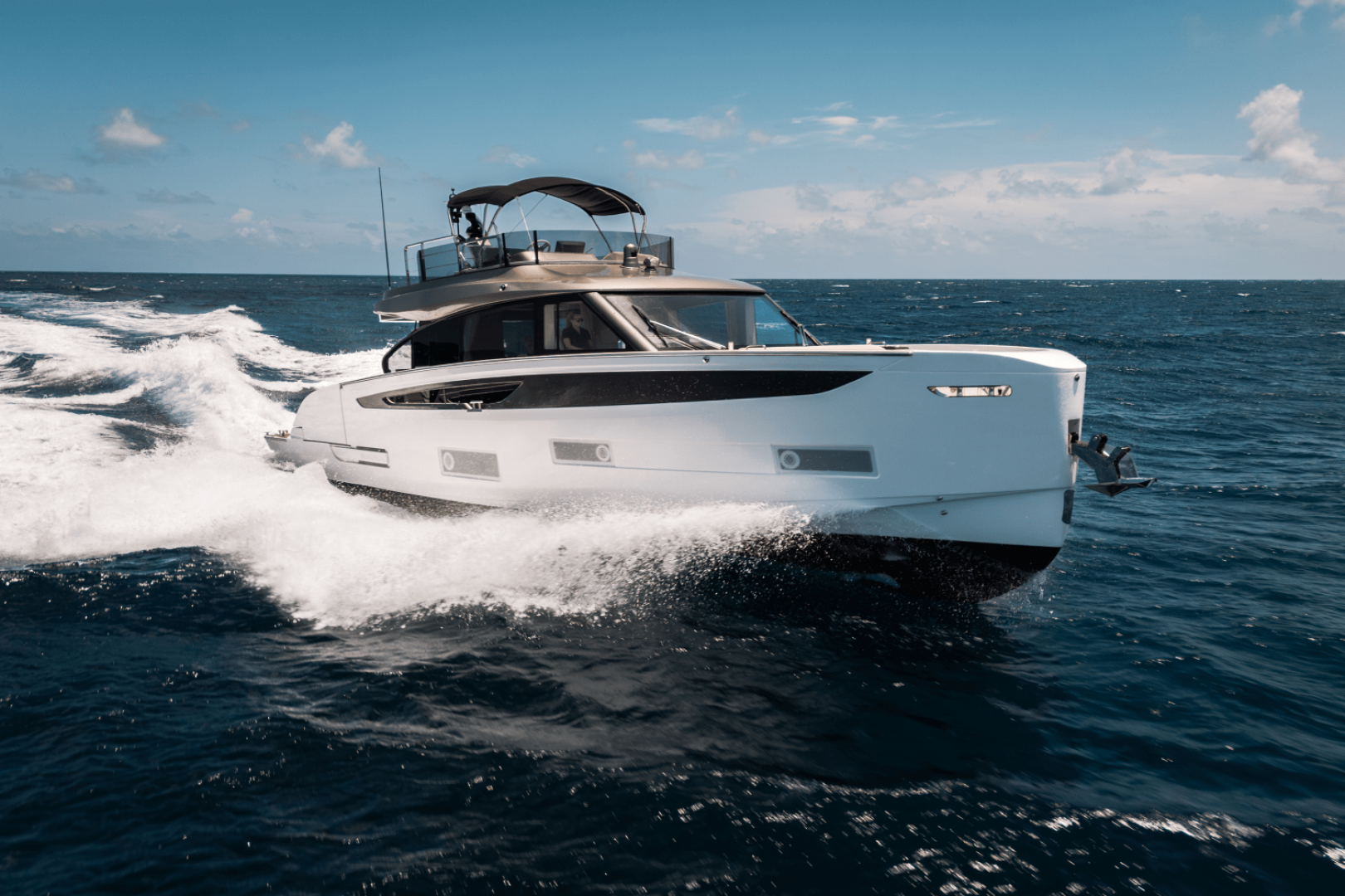 2025 Azimut Seadeck 6 - Image 73