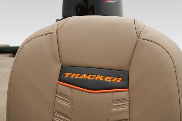 2026 Tracker Bass Tracker Classic Limited - 29