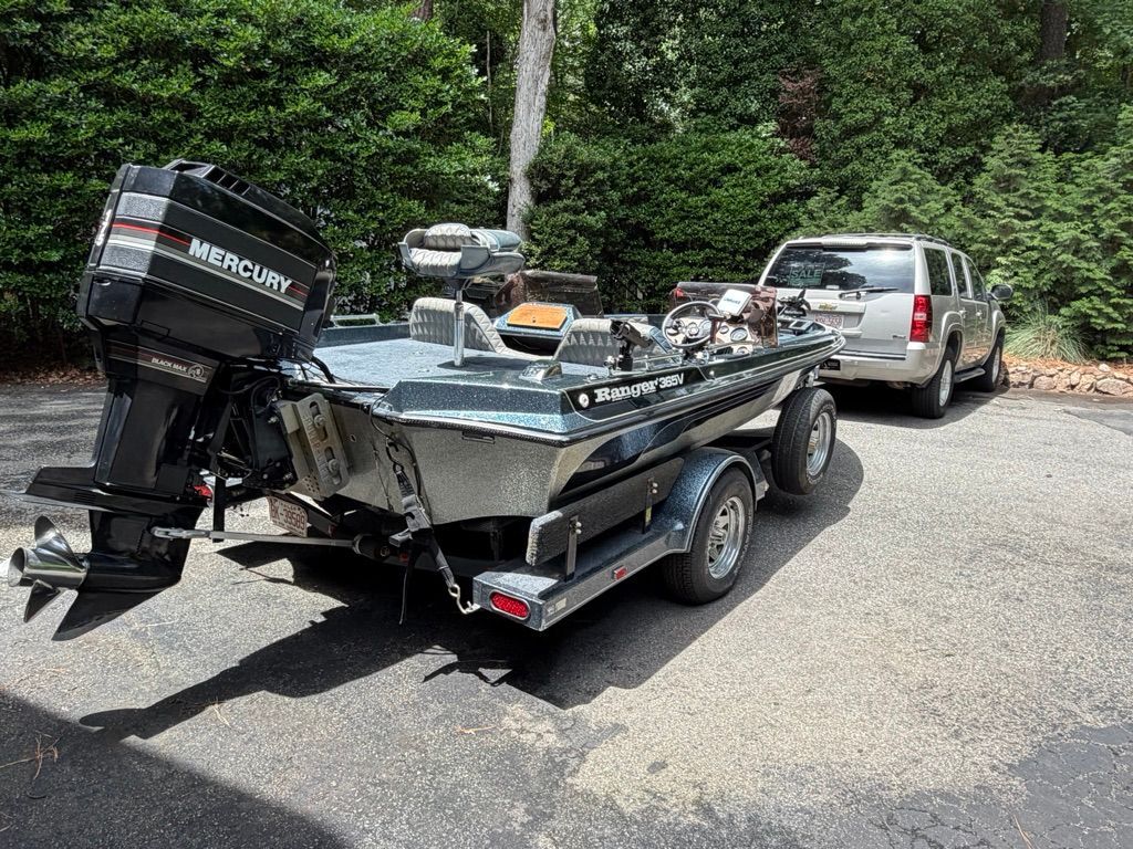 1990 Ranger 365V - 6