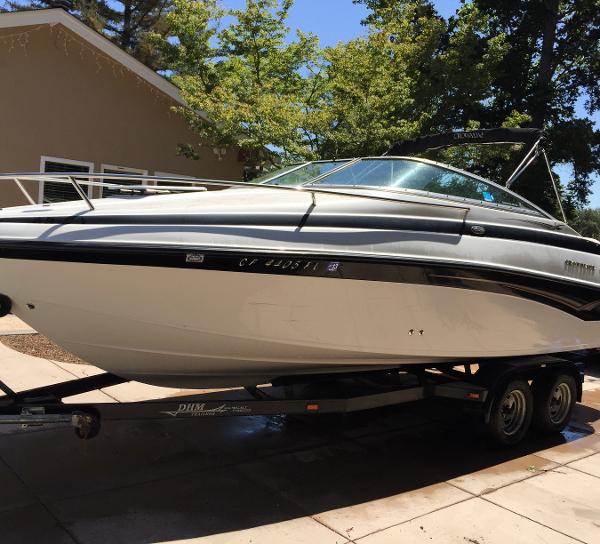 2004 Crownline 220