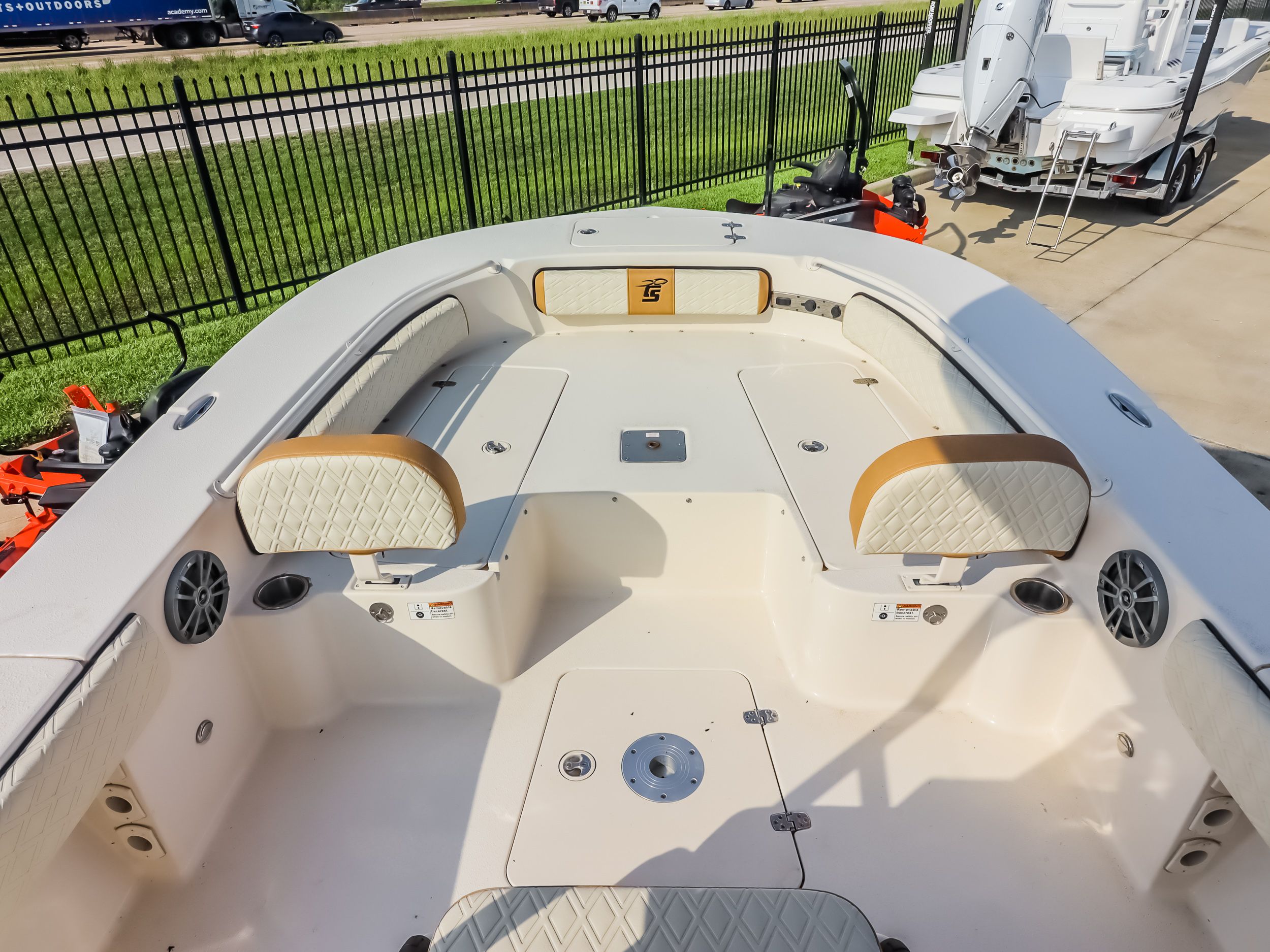 2026 Carolina Skiff 26 Ultra Elite - 7
