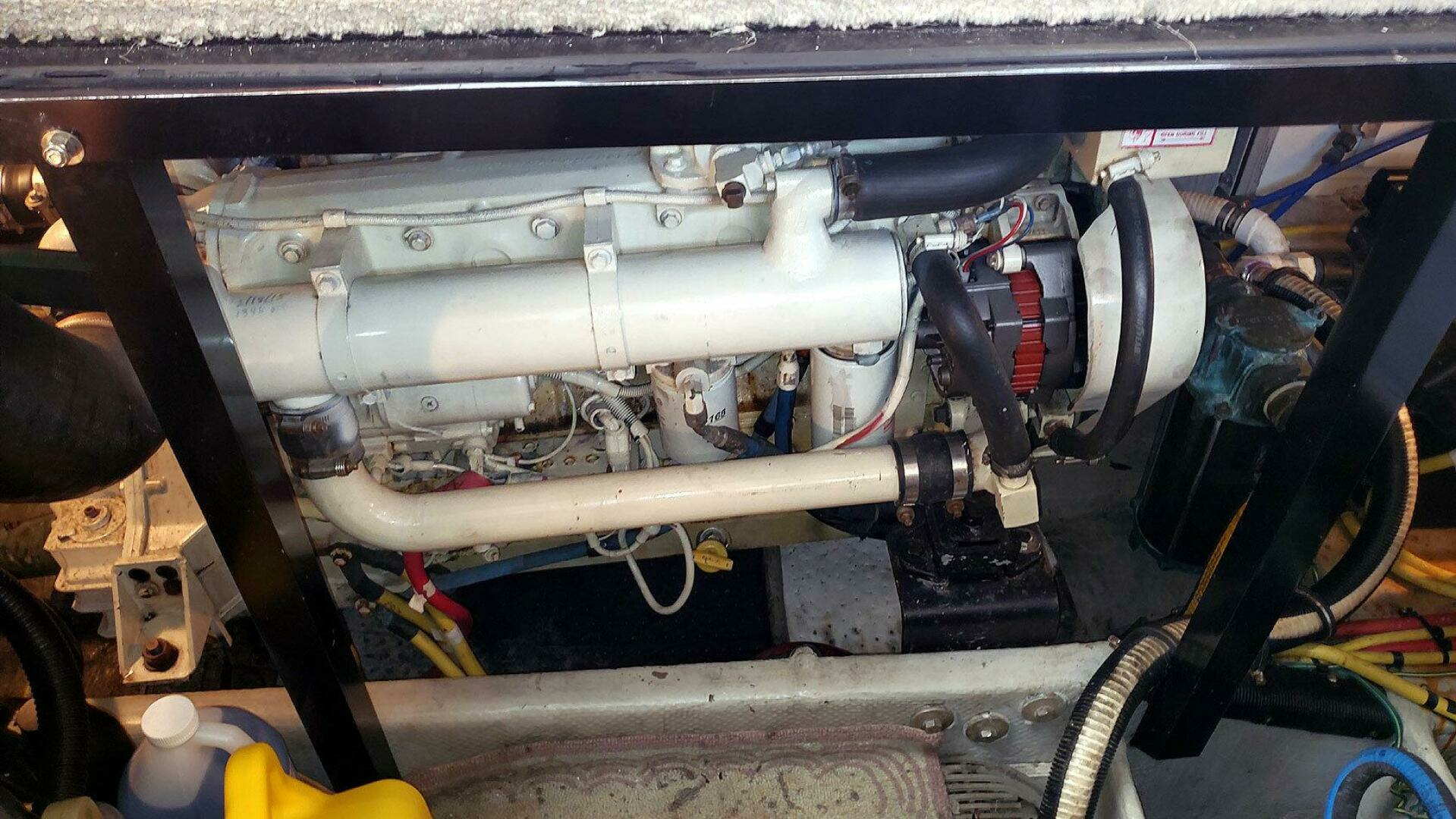 2004 Meridian 408 - Image 38