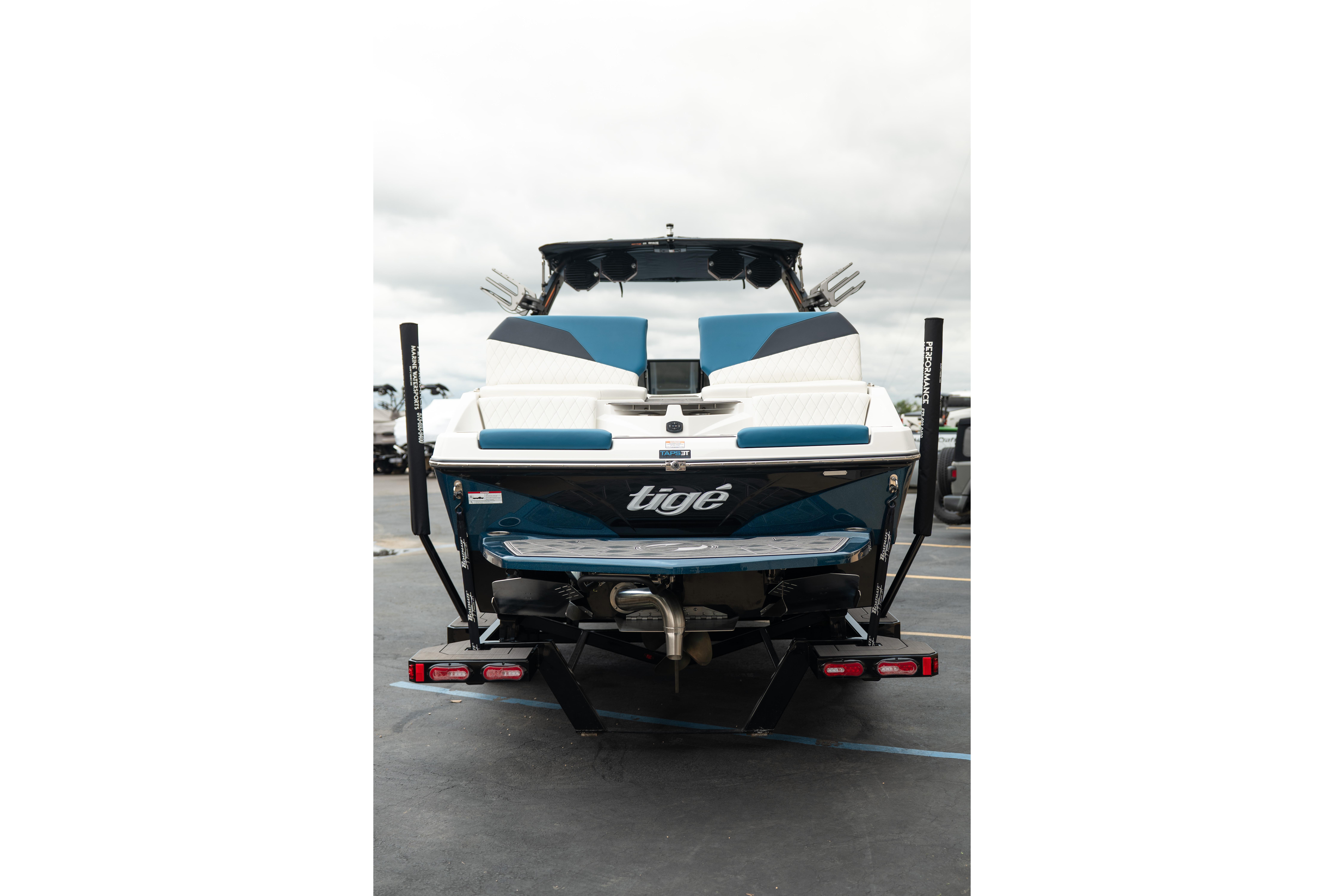 2024 Tigé Z5 boat rear view, showcasing sleek design and modern features.
