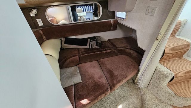 1995 Cruisers Yachts 3775 Esprit - 27