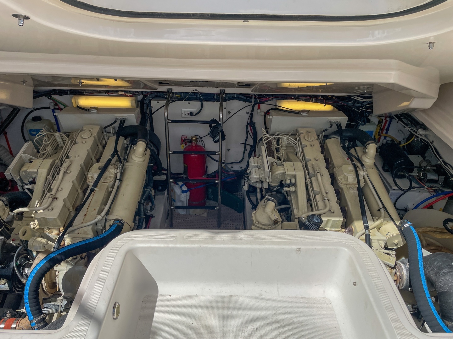 2004 Tiara Yachts 3800 Open - Image 43
