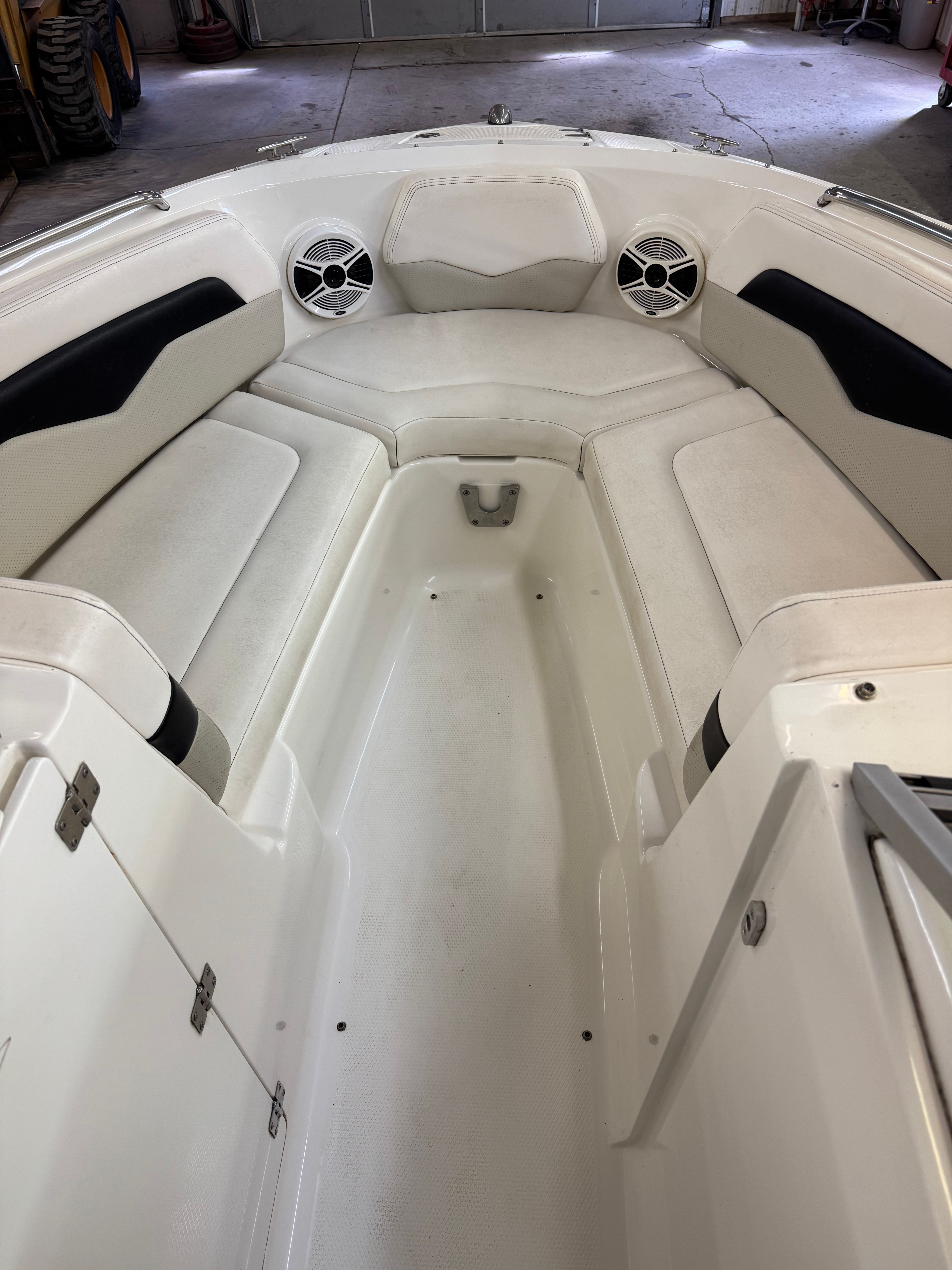 2010 Chaparral 226 SSi - 9
