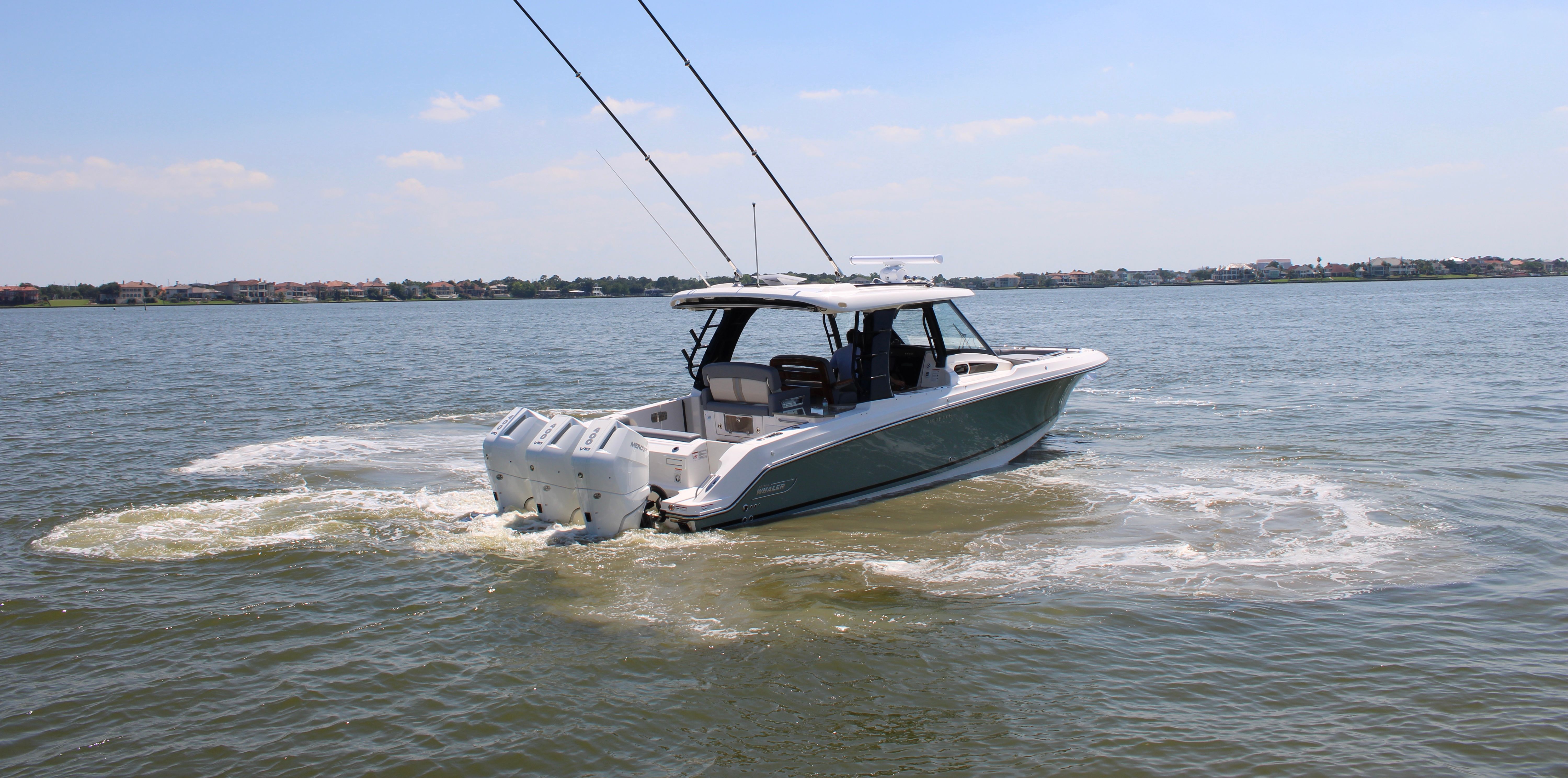 2026 Boston Whaler 350 Realm - 7